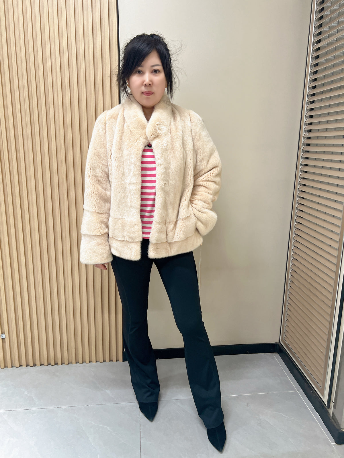 No. 300 Light Beige Stand-Collar Mink Fur Coat