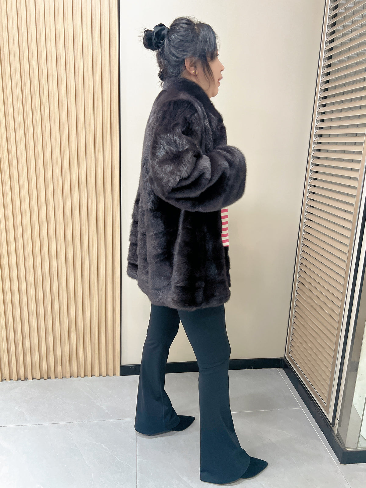 No. 304 Dark Brown Stand-Collar Mink Fur Coat