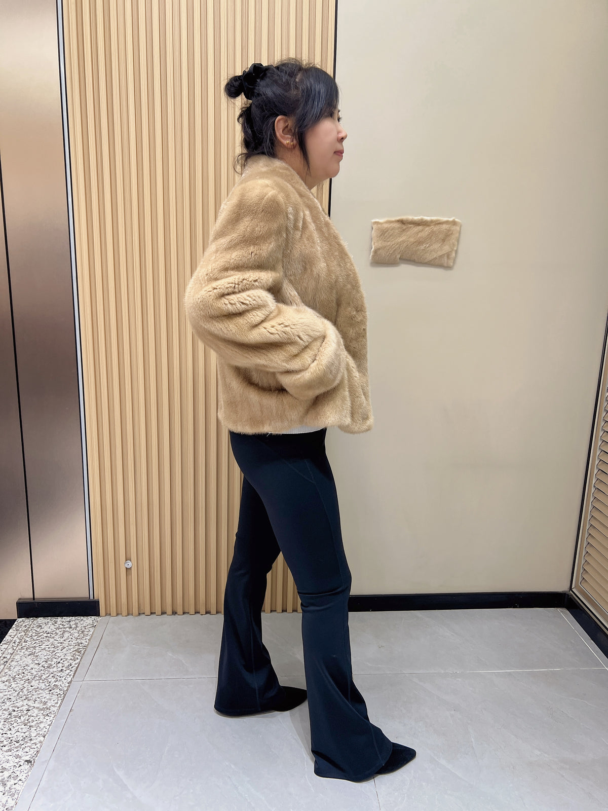 No. 335 Light Brown V-Neck Mink Fur Coat (with Cuffed Sleeves)