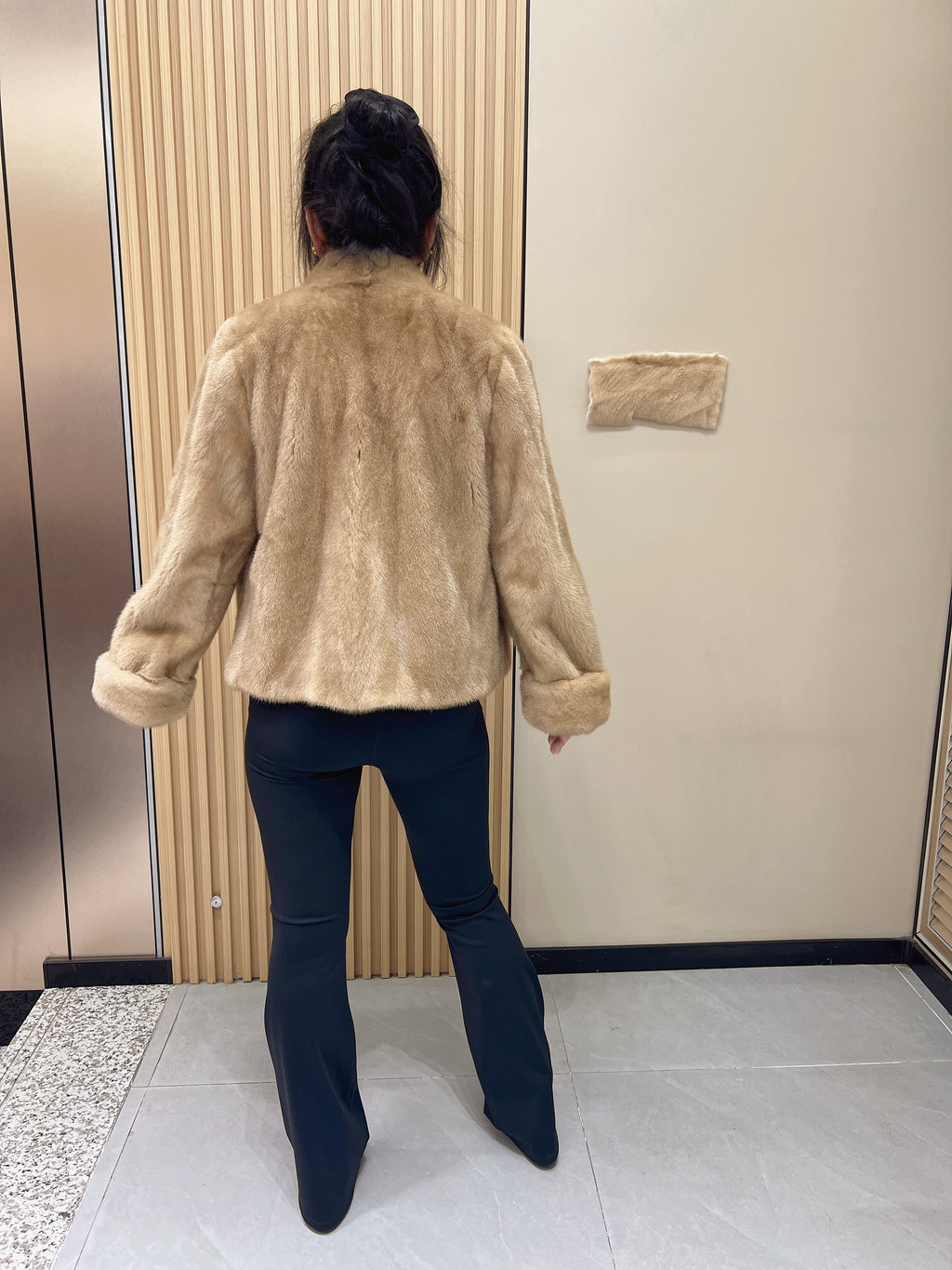 No. 335 Light Brown V-Neck Mink Fur Coat (with Cuffed Sleeves)