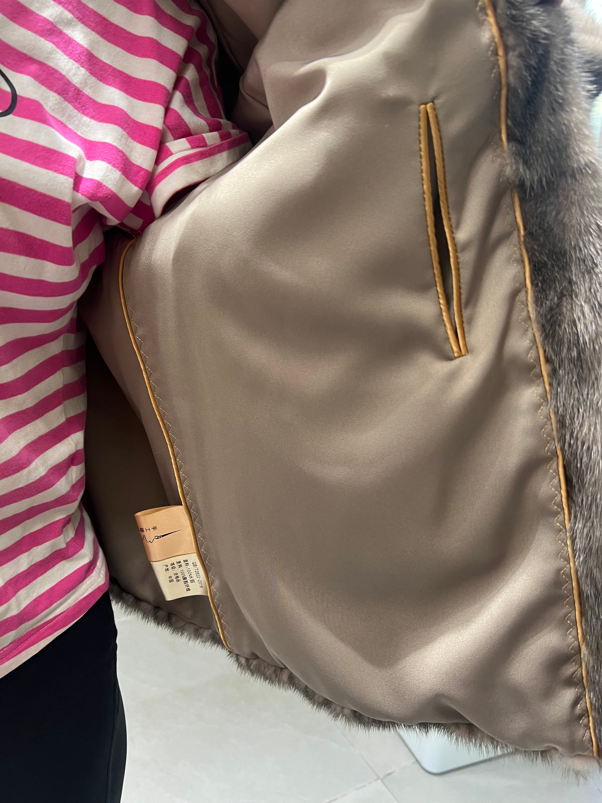 No. 363 Grey V-neck mink fur coat