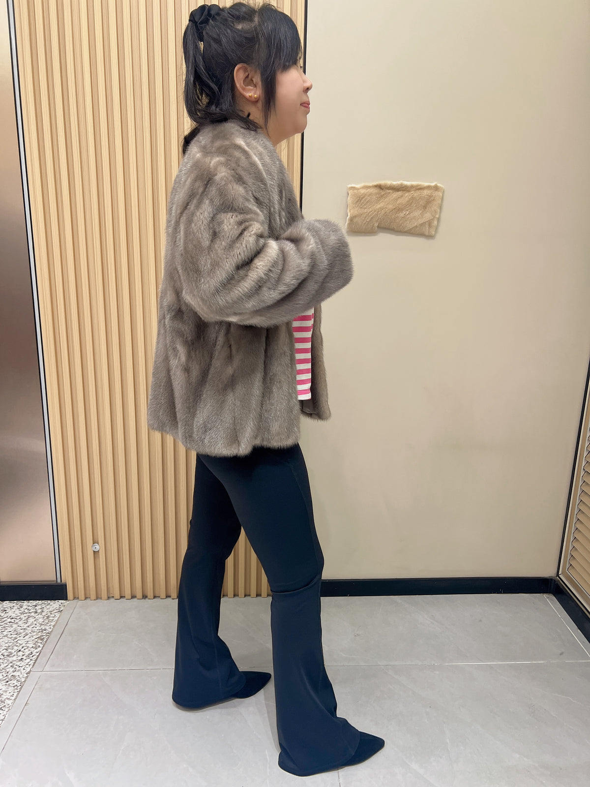 No. 363 Grey V-neck mink fur coat