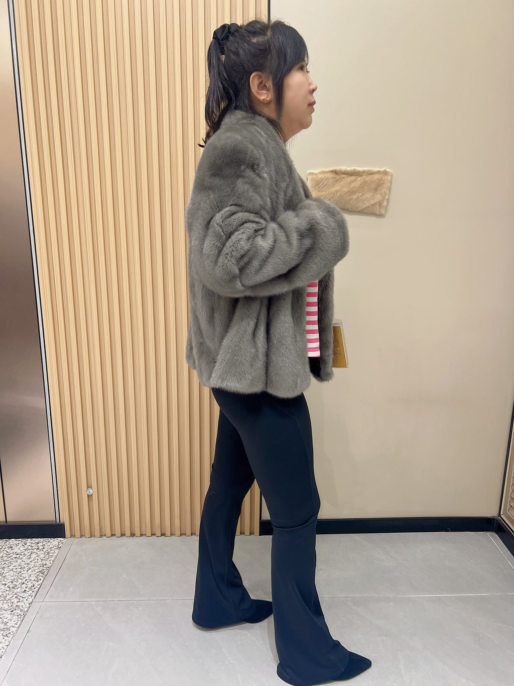 No. 358 Grey V-neck mink fur coat