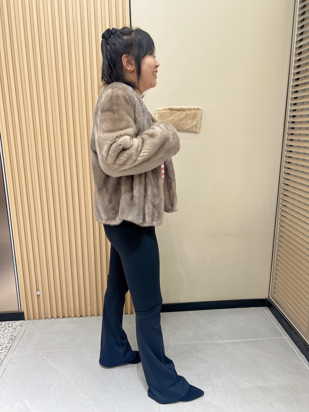 No. 347 Grey V-neck mink fur coat
