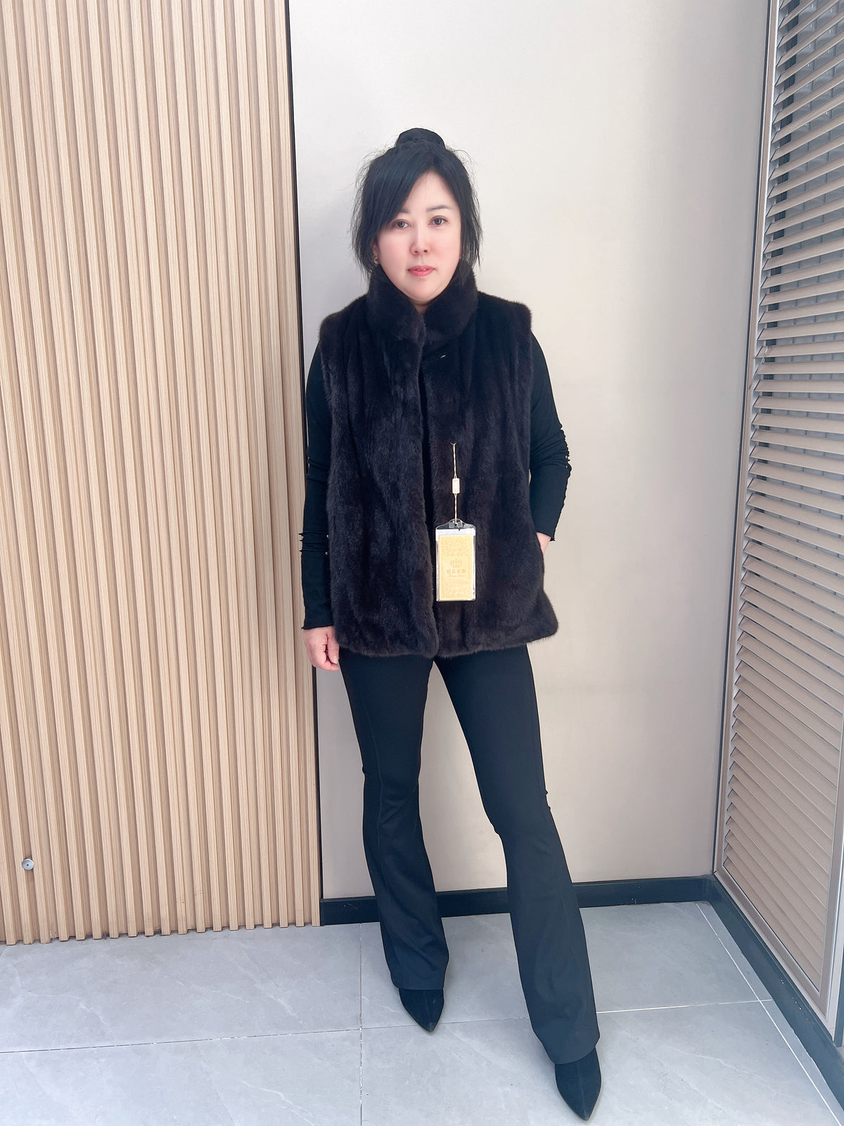 No. 370 Dark Brown Stand-Collar Mink Fur Vest