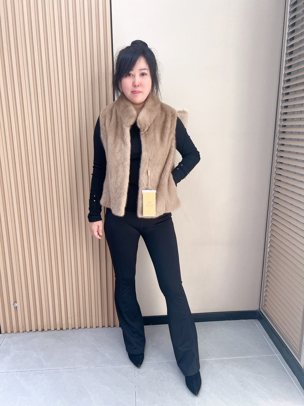 No. 369 Beige Stand-Collar Mink Fur Vest