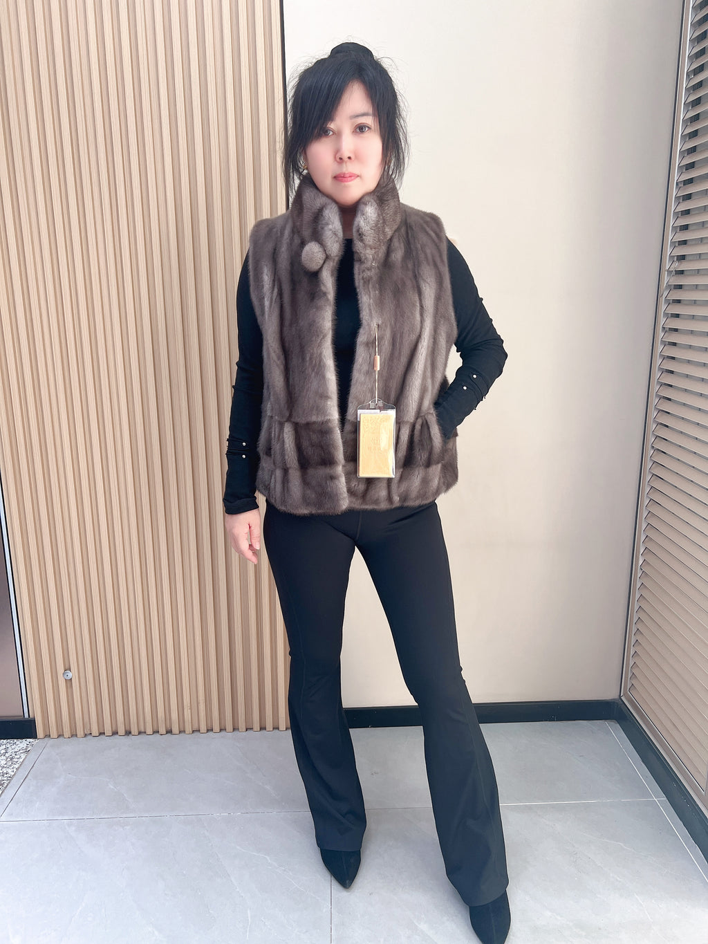 No. 368 Grey Stand-Collar Mink Fur Vest