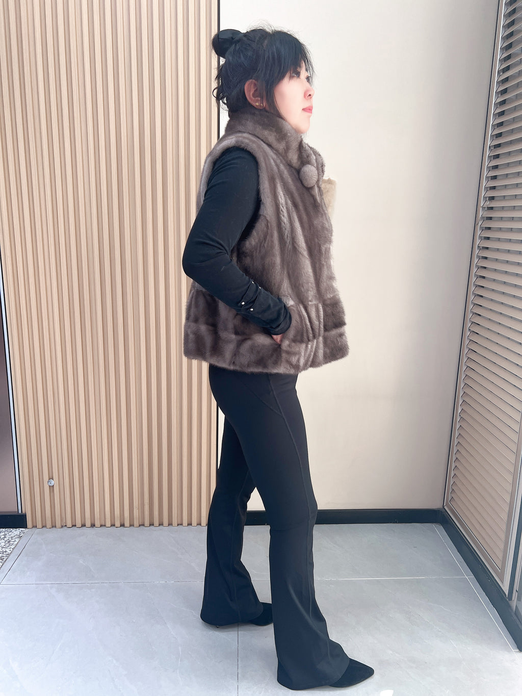 No. 368 Grey Stand-Collar Mink Fur Vest