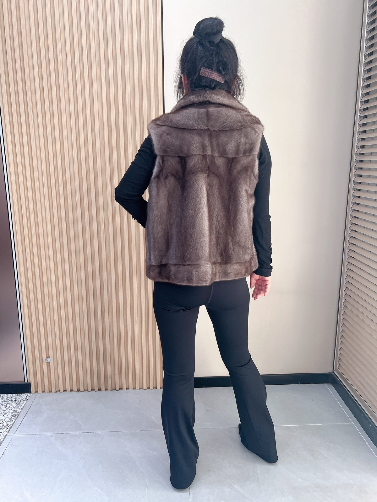 No. 365 Grey Mink Fur Vest (Suit Collar)