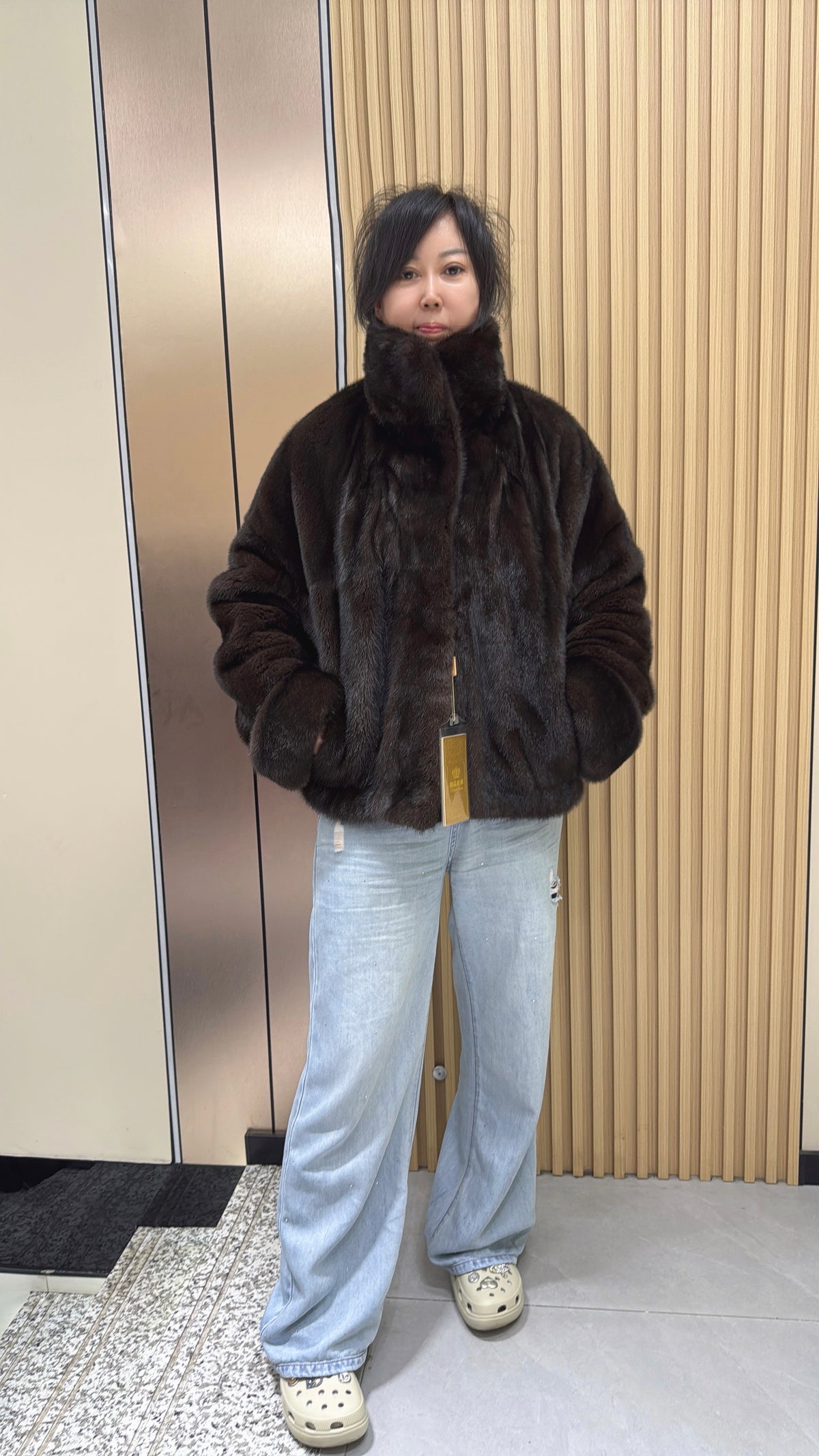 No. 013 Brown lapel casual-style mink coat