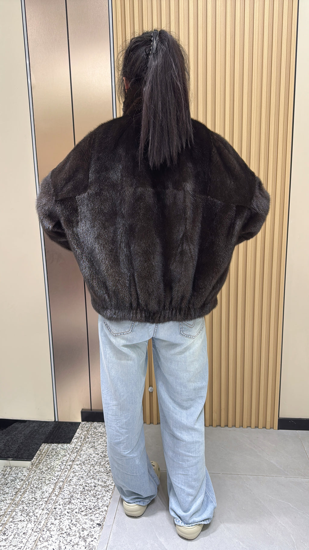 No. 013 Brown lapel casual-style mink coat