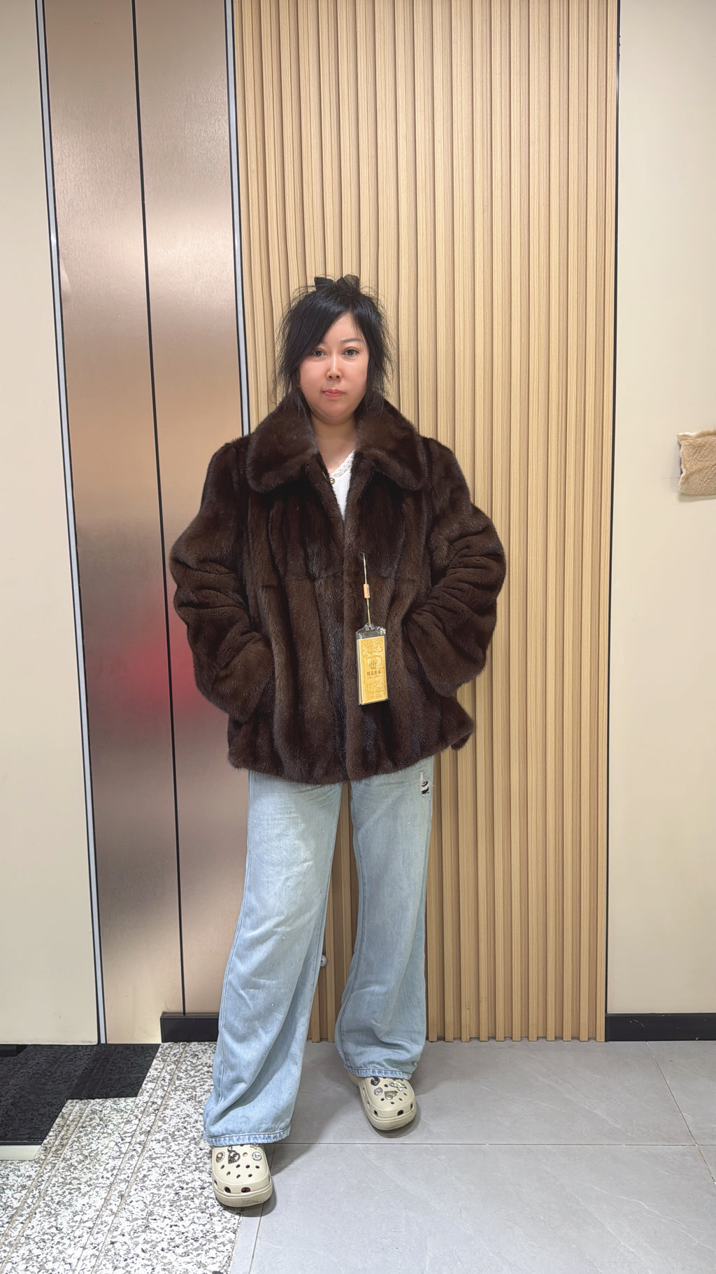 036 Brown Mink Fur Coat – Casual Fit with Lapel Collar