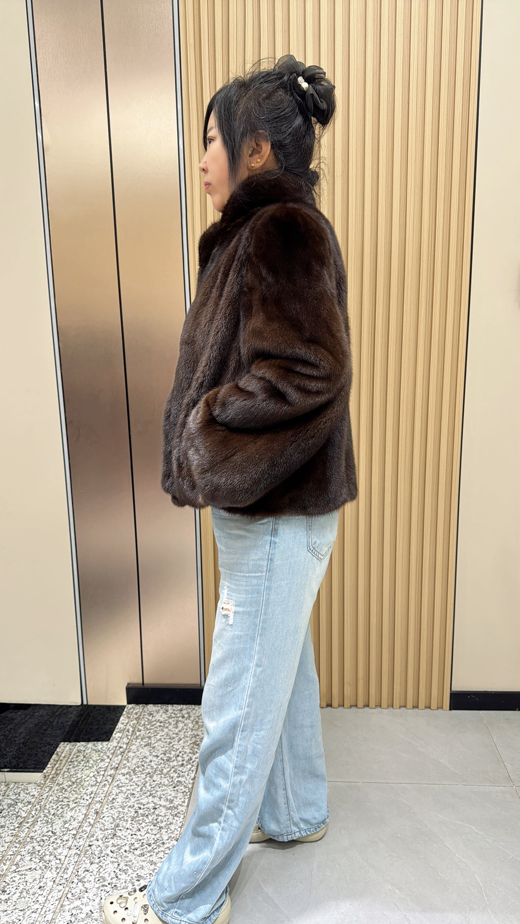 No. 020 Brown Stand-Collar Mink Coat
