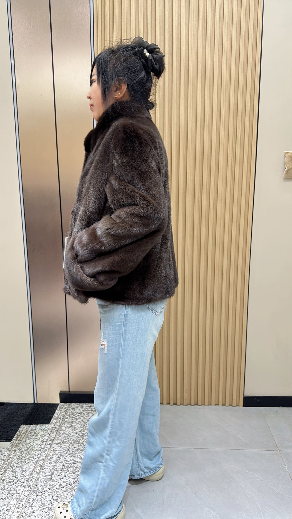No. 018 Brown Mink Coat with Stand Collar and Roll-up Sleeves