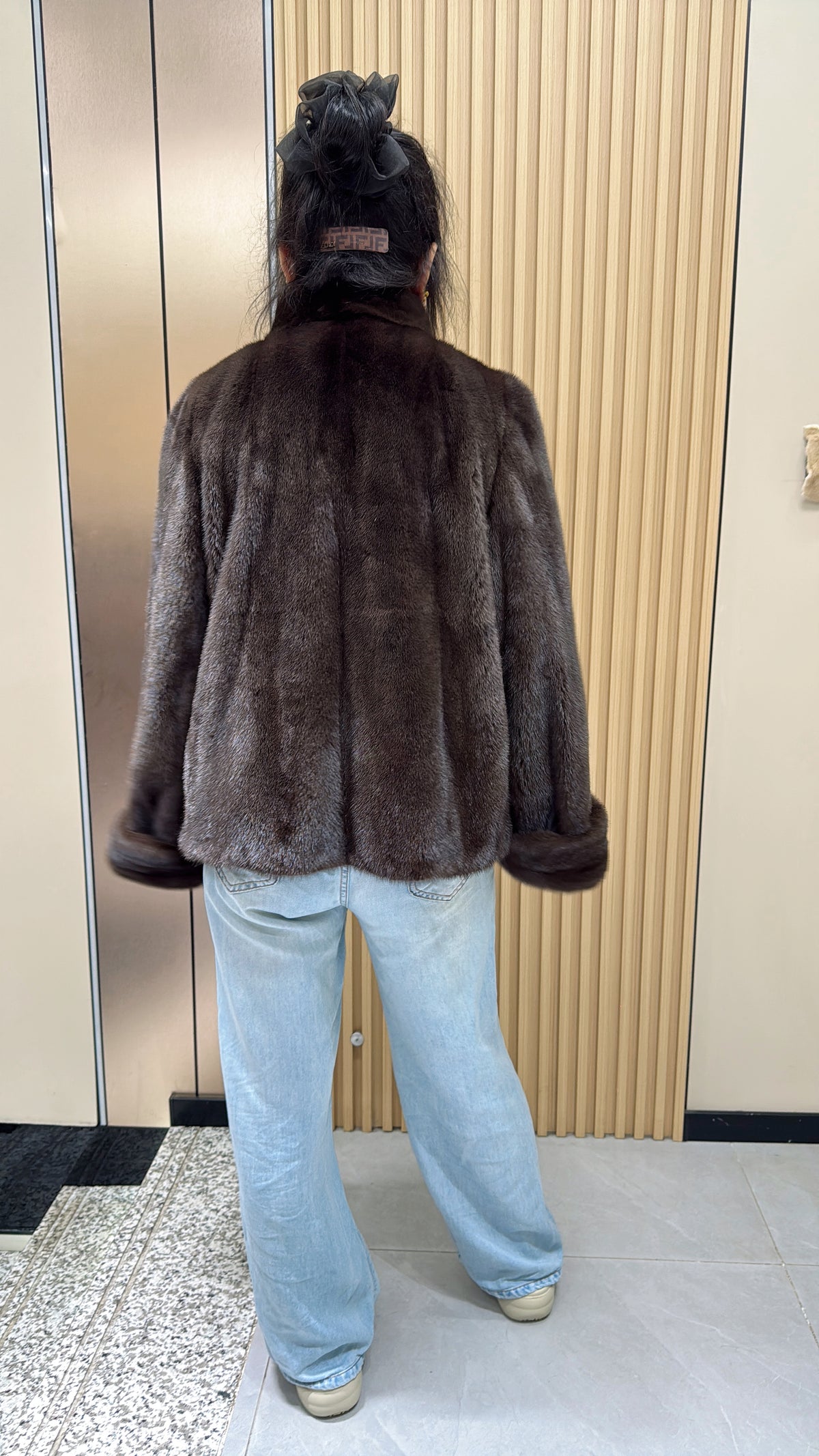 No. 018 Brown Mink Coat with Stand Collar and Roll-up Sleeves