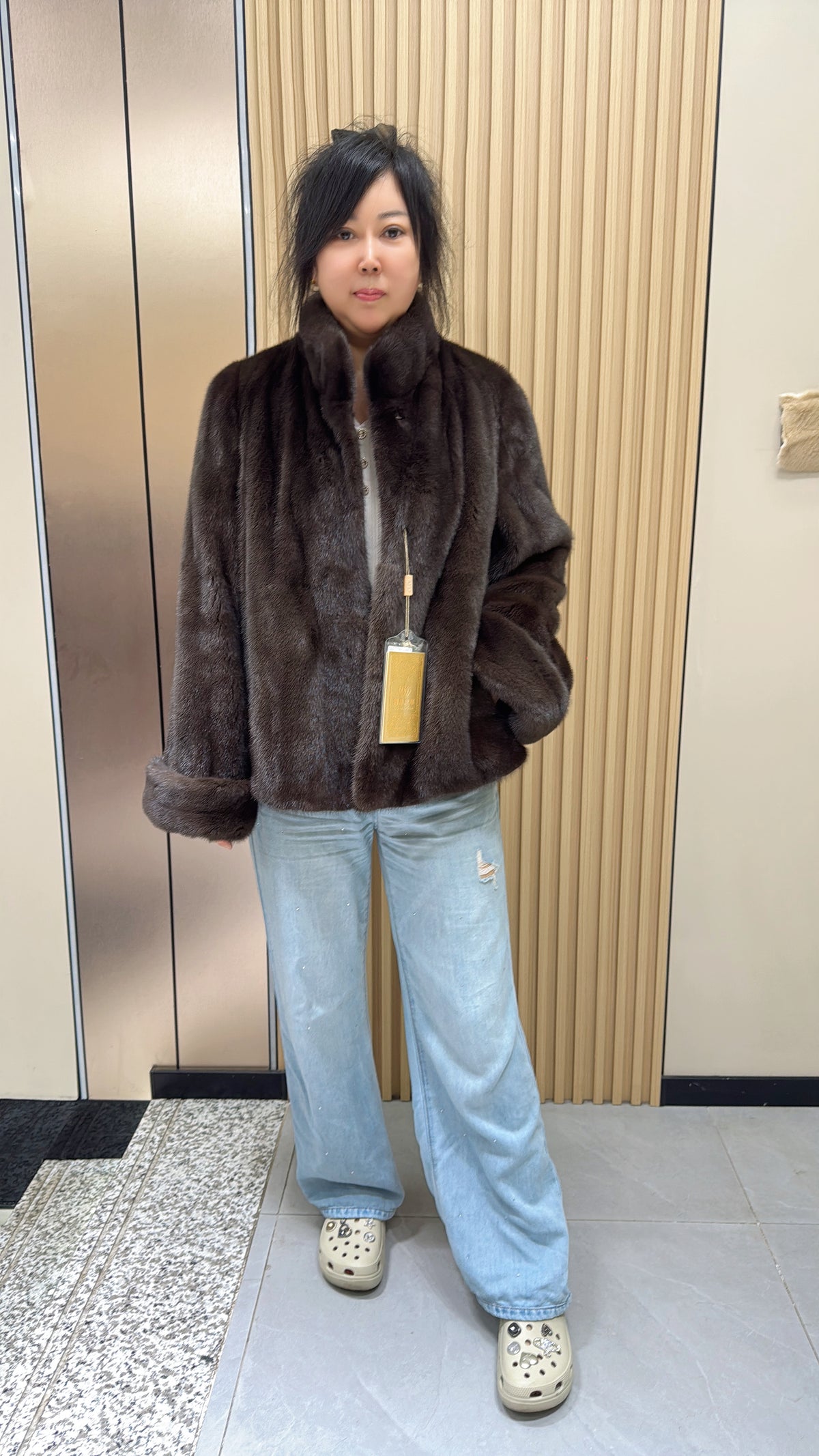 No. 018 Brown Mink Coat with Stand Collar and Roll-up Sleeves