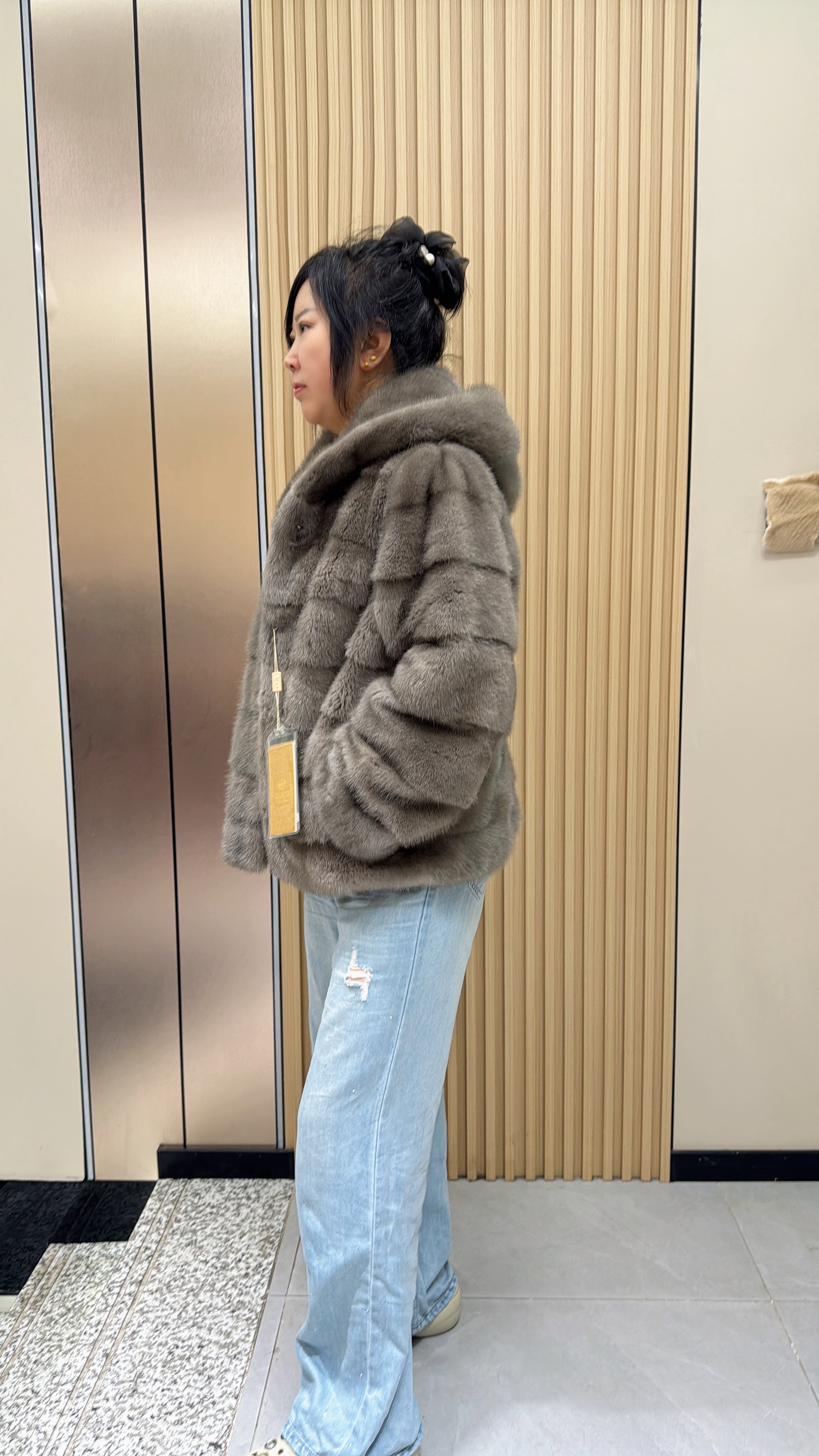 024 Grey Hooded Mink Fur Coat with Horizontal Pelts