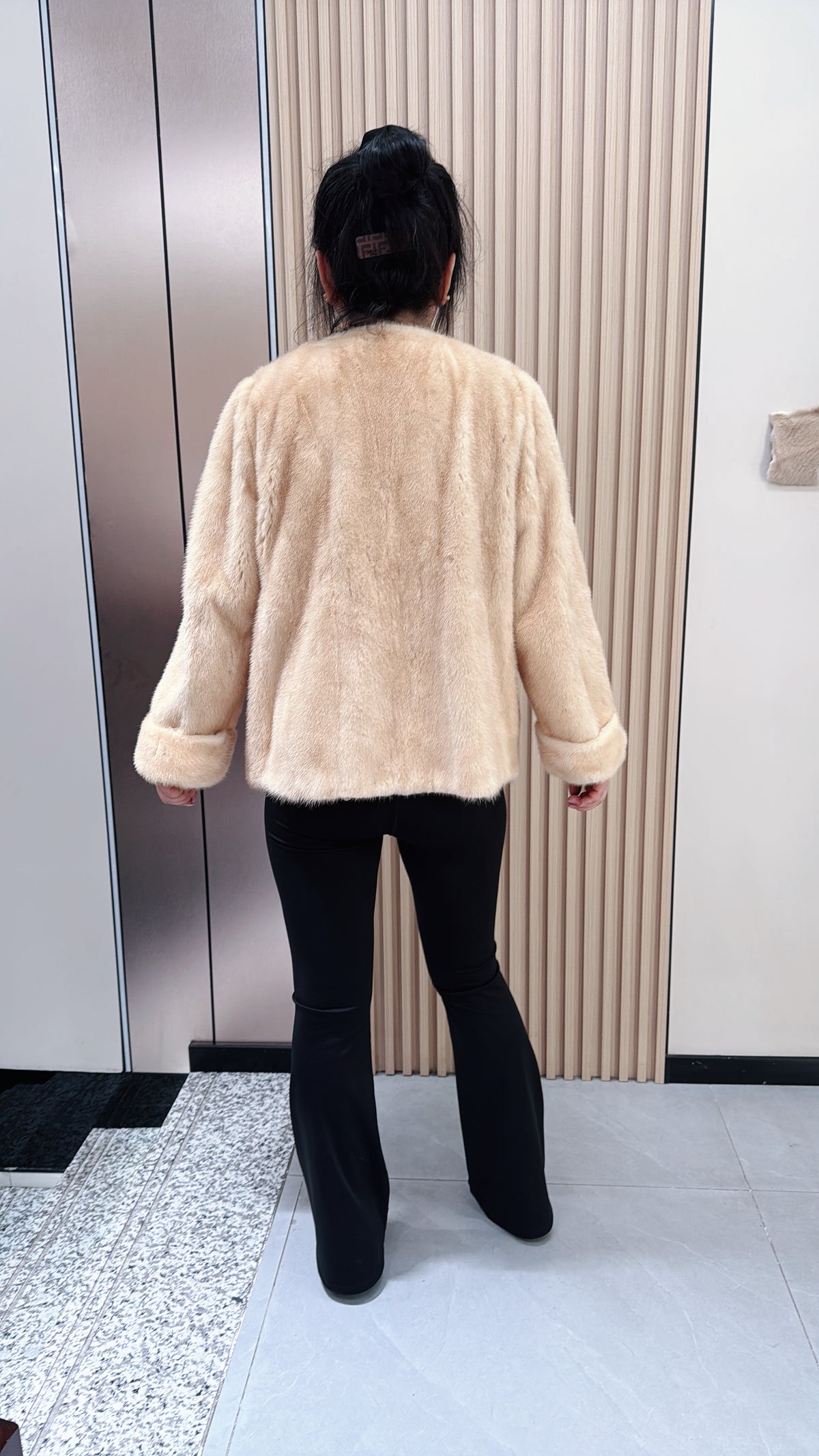 No. 049 Light Gold Mink Fur Coat (Collarless Design)