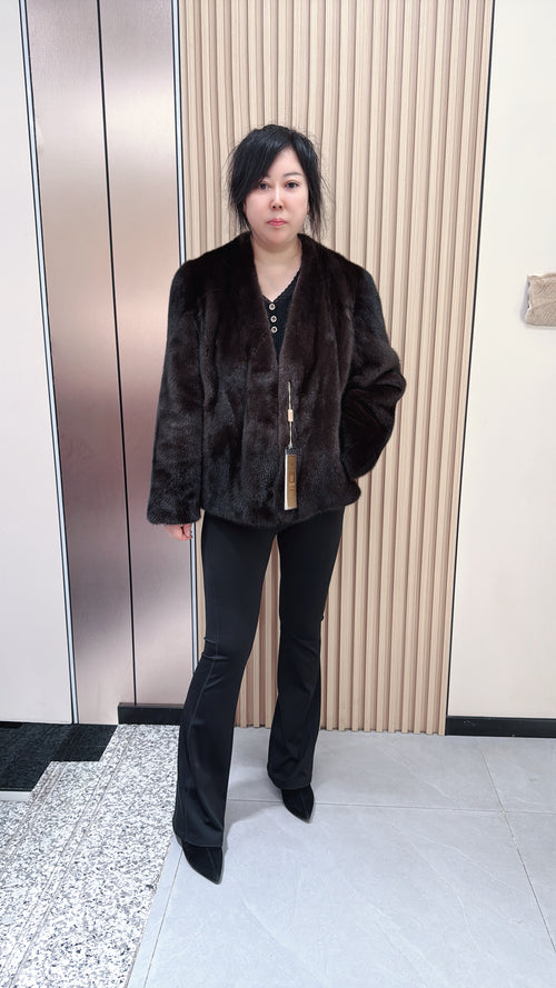 No. 046 Dark Brown V-Neck Mink Fur Coat