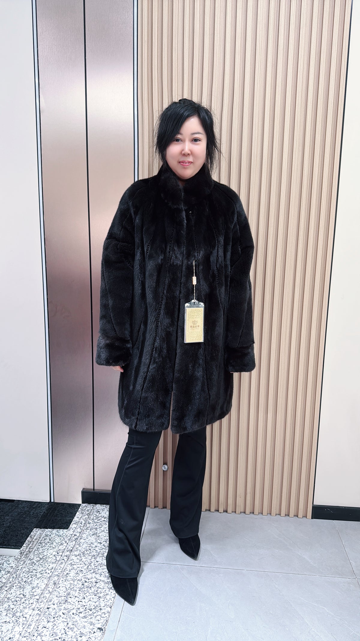No. 040 Dark Brown Stand-Collar Mink Coat