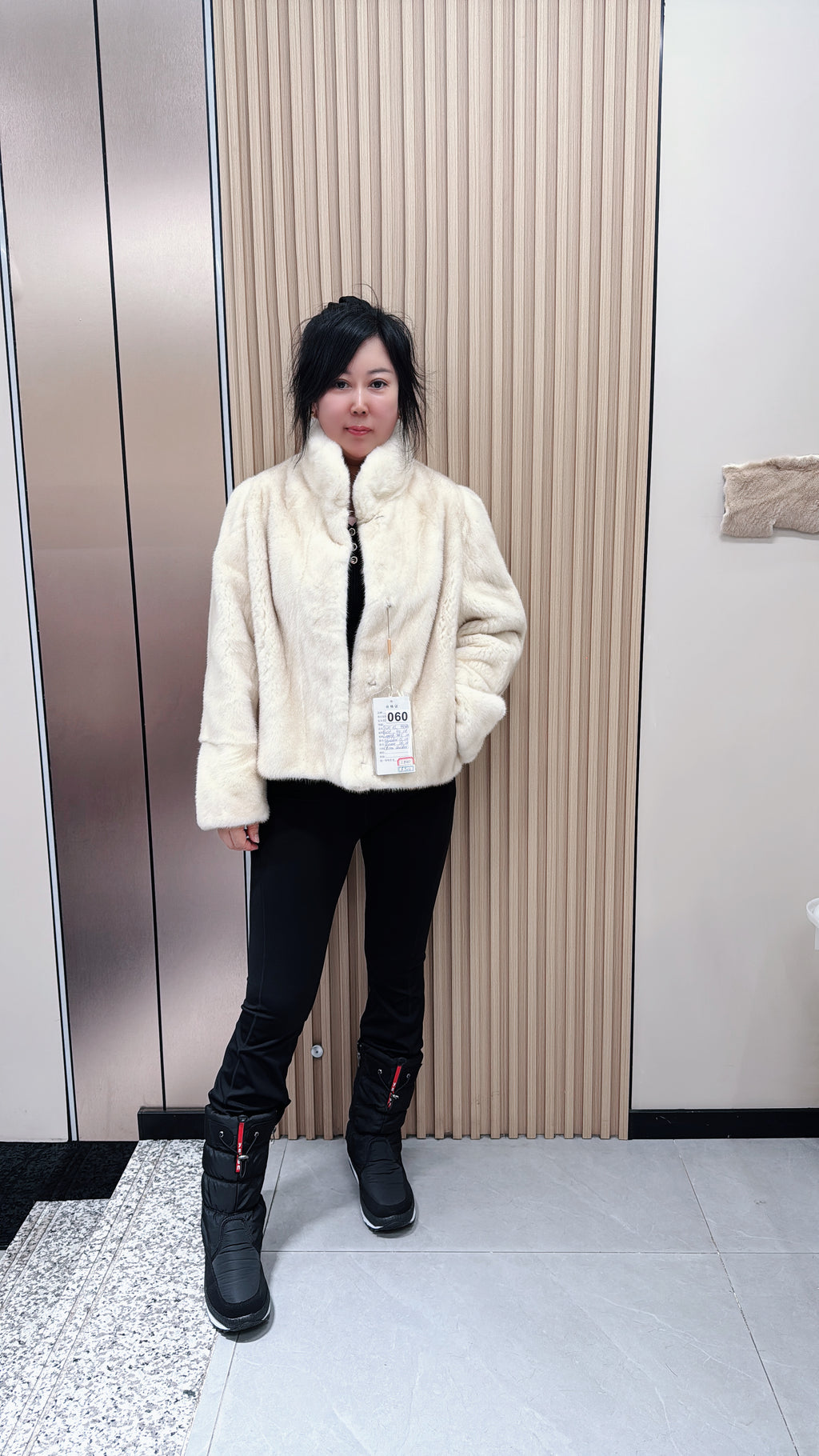 No. 060 Off-white Stand-collar Mink Fur Coat