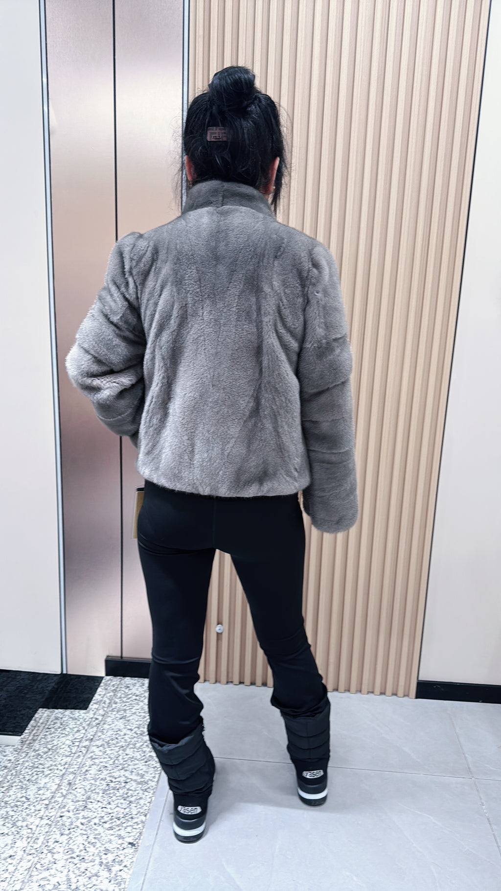 No. 056 Grey Stand-Collar Mink Fur Coat