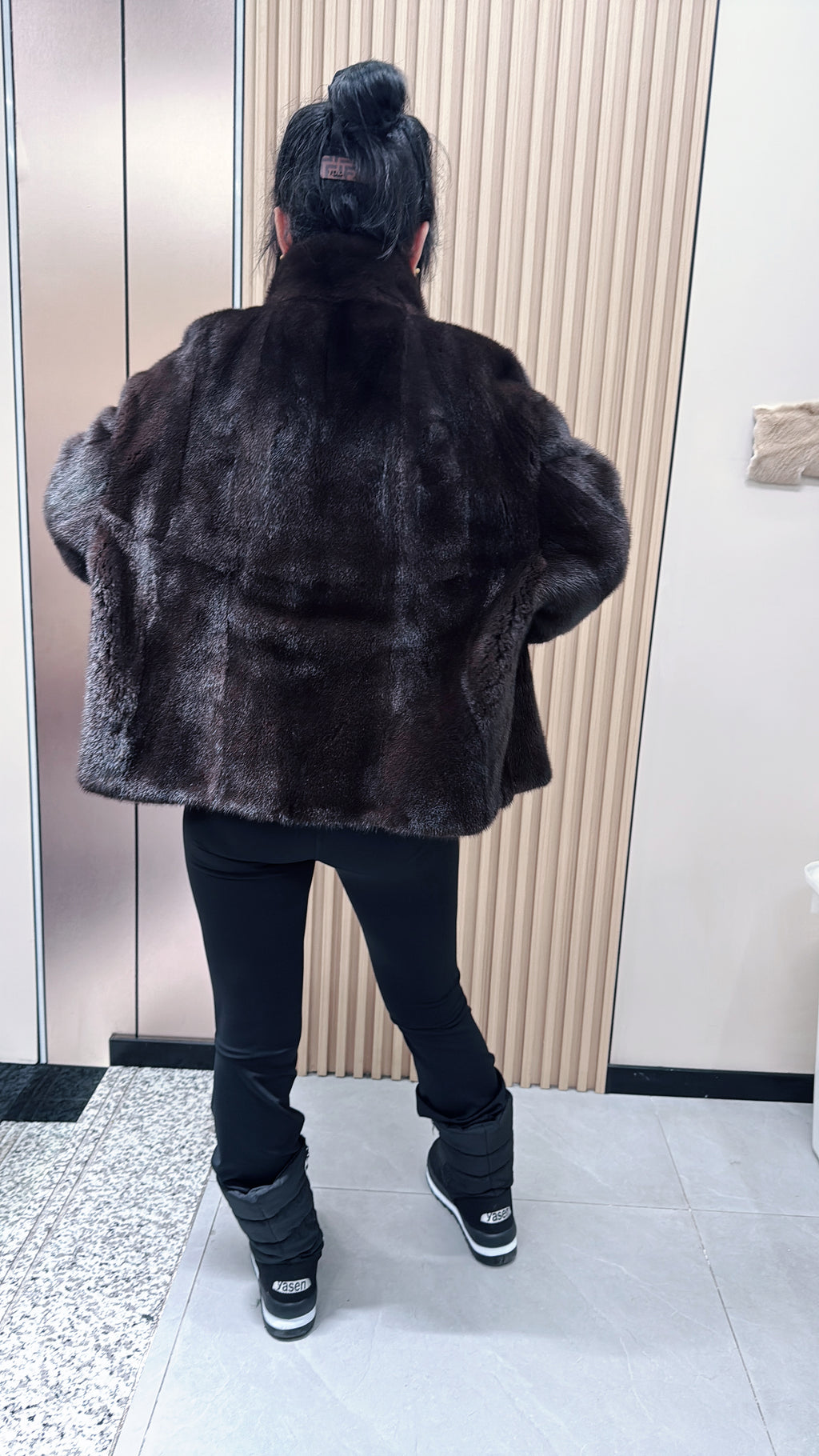 No. 011 Dark brown velvet-finish mink coat featuring a stand-up collar and fitted cuffs.