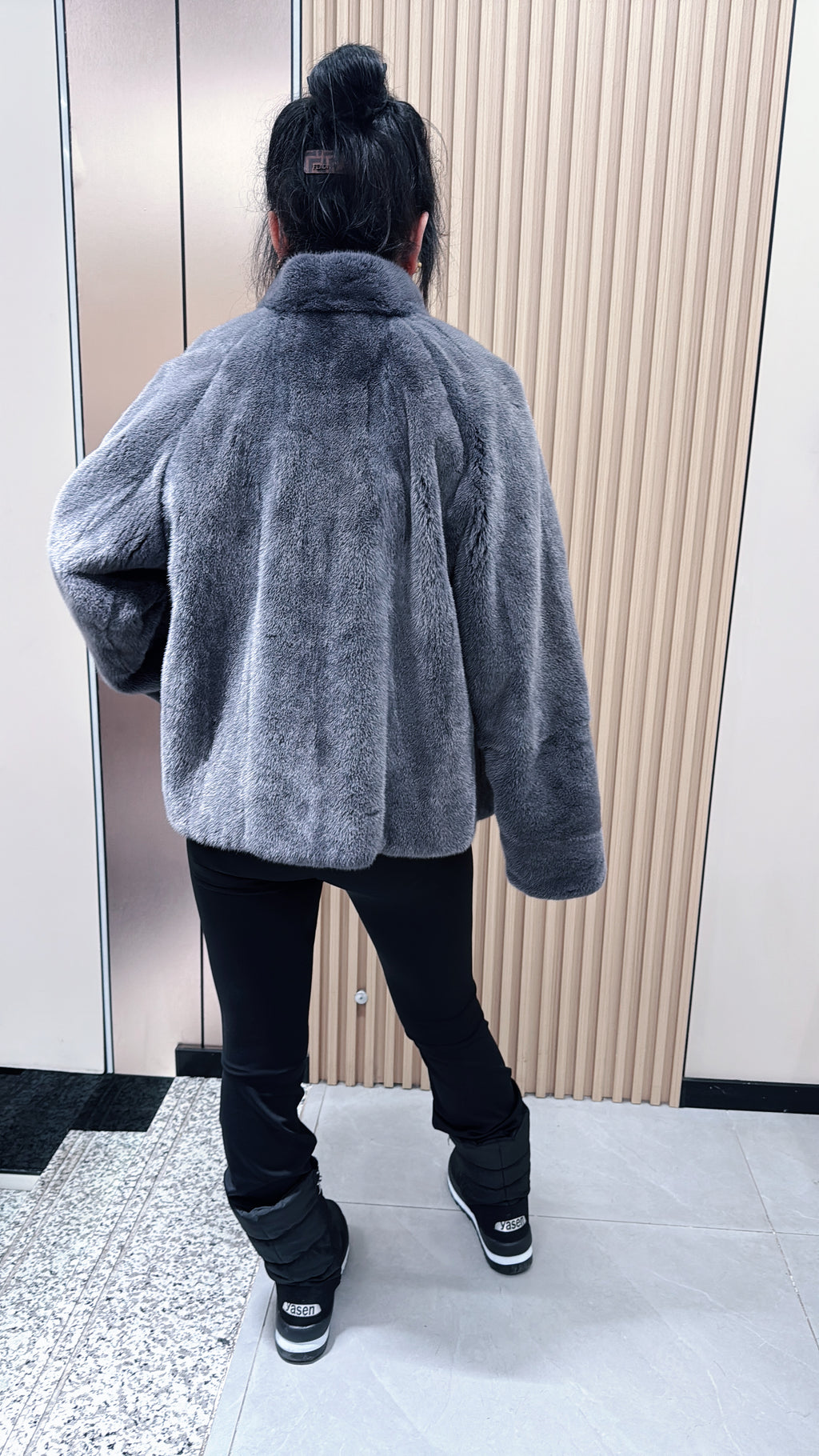 No. 053 Dark Grey Stand-Collar Mink Fur Coat