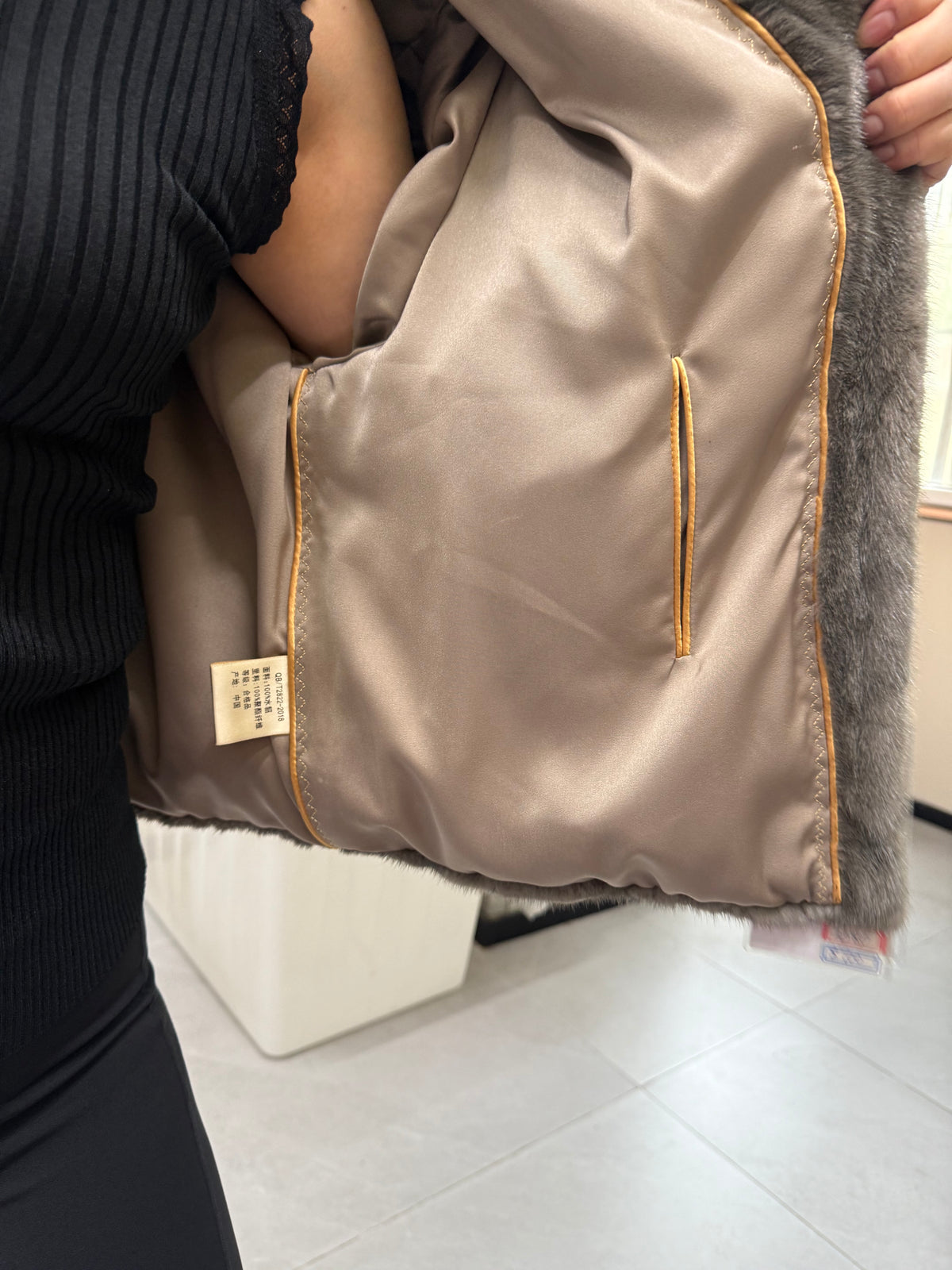 No. 068 Grey Stand-Collar Mink Fur Coat