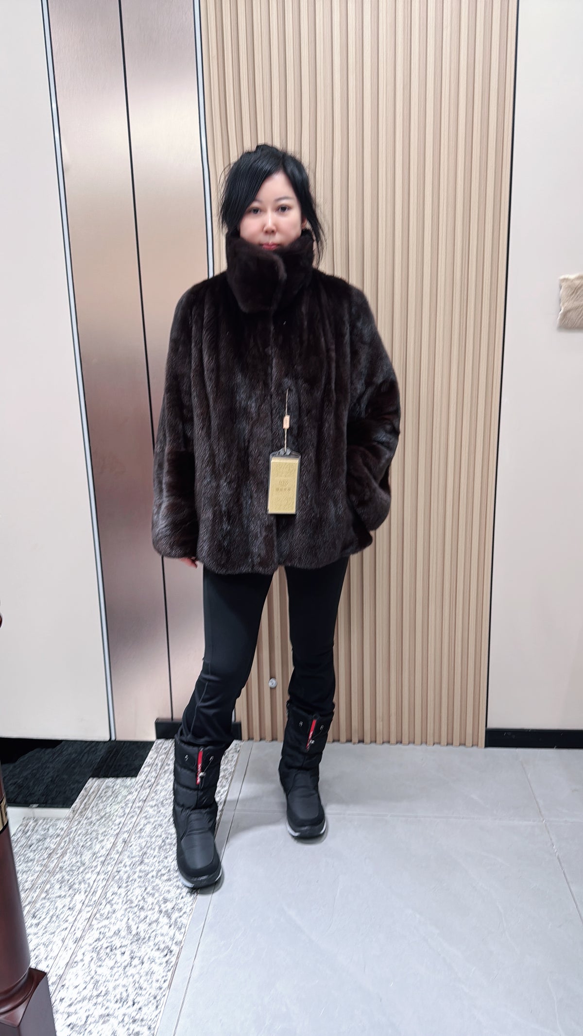 No. 063 Dark Brown Mink Fur Coat with Lapel Collar