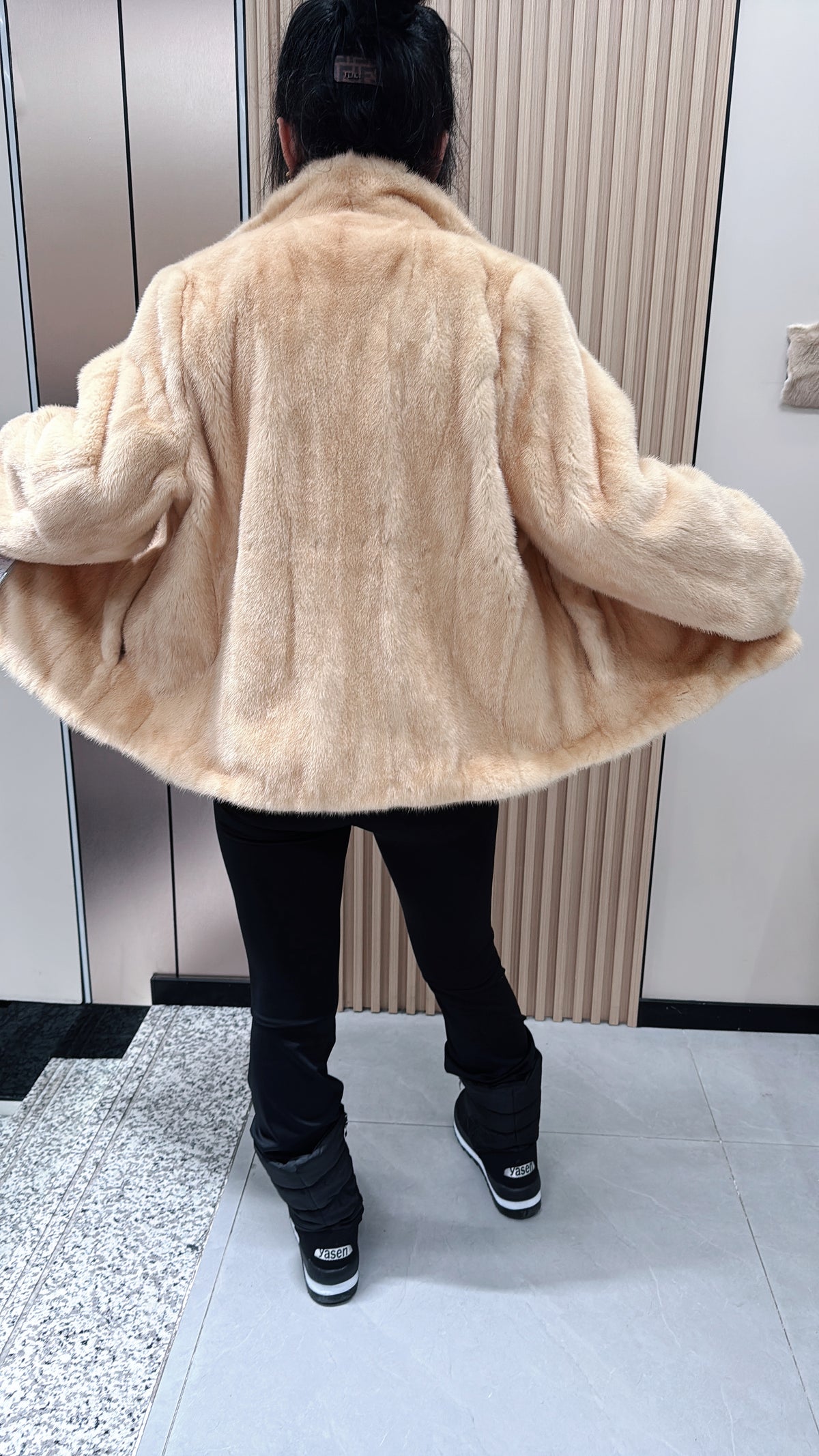 No. 062 Beige Mink Fur Coat with Pumpkin Collar