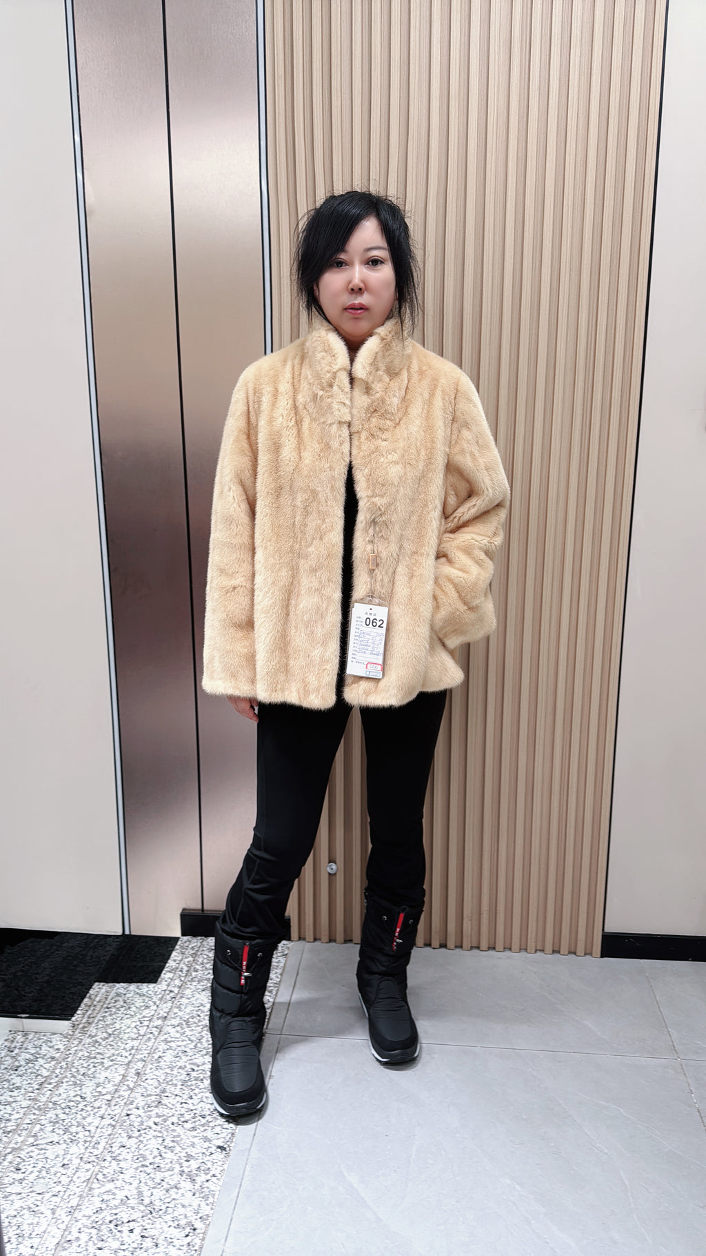 No. 062 Beige Mink Fur Coat with Pumpkin Collar