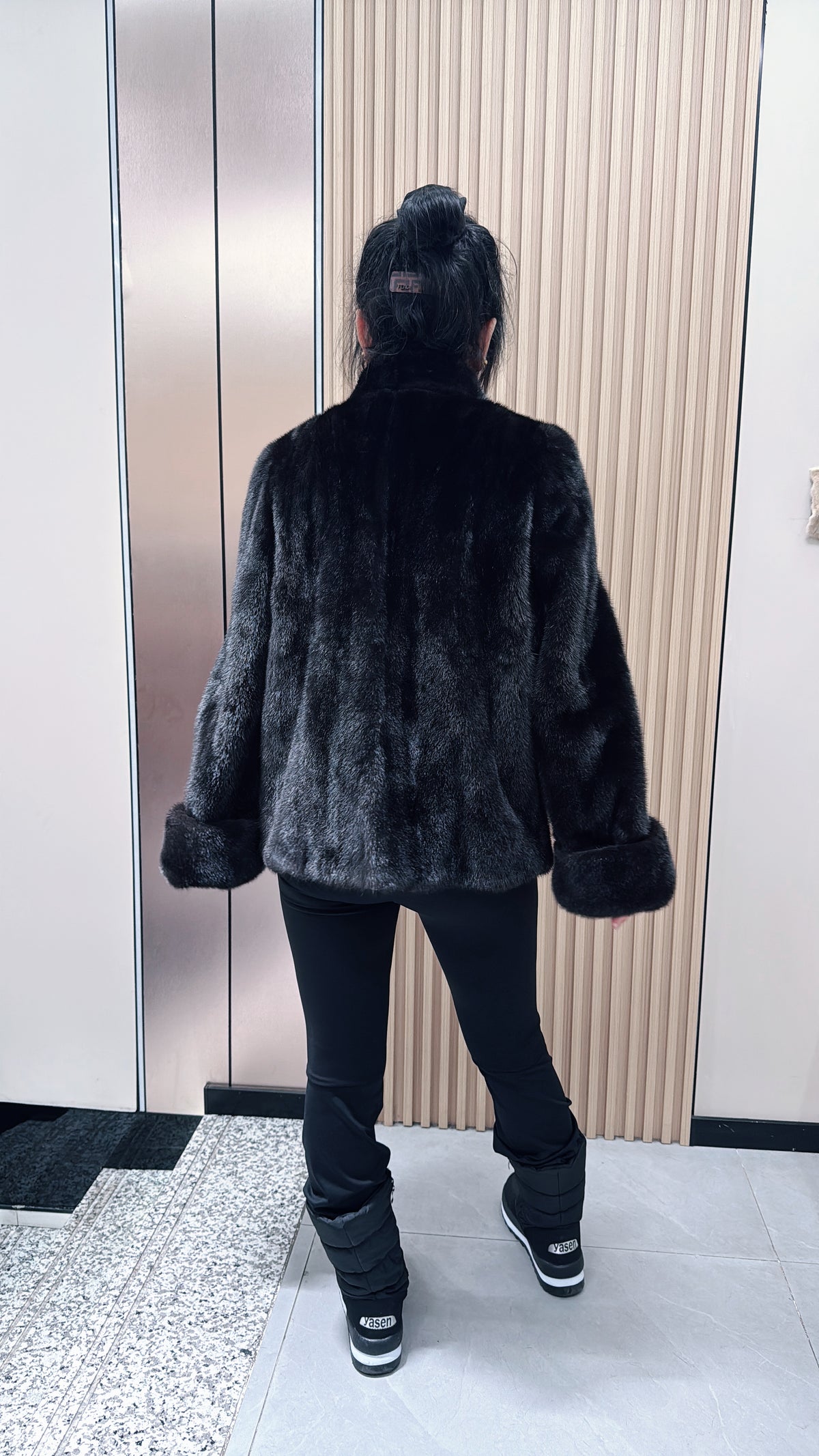No. 061 Dark Brown V-Neck Mink Fur Coat (with Cuffed Sleeves)