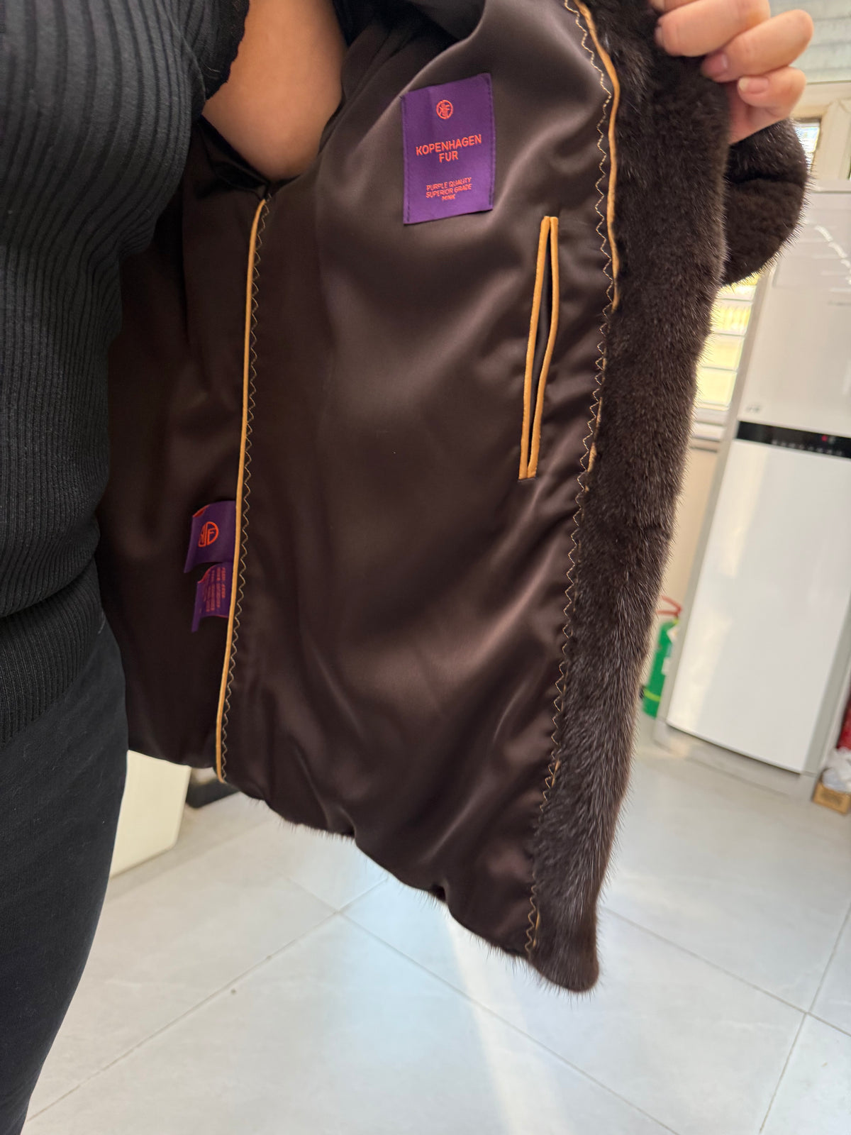 No. 075 Dark Brown V-Neck Mink Fur Coat (with Cuffed Sleeves)