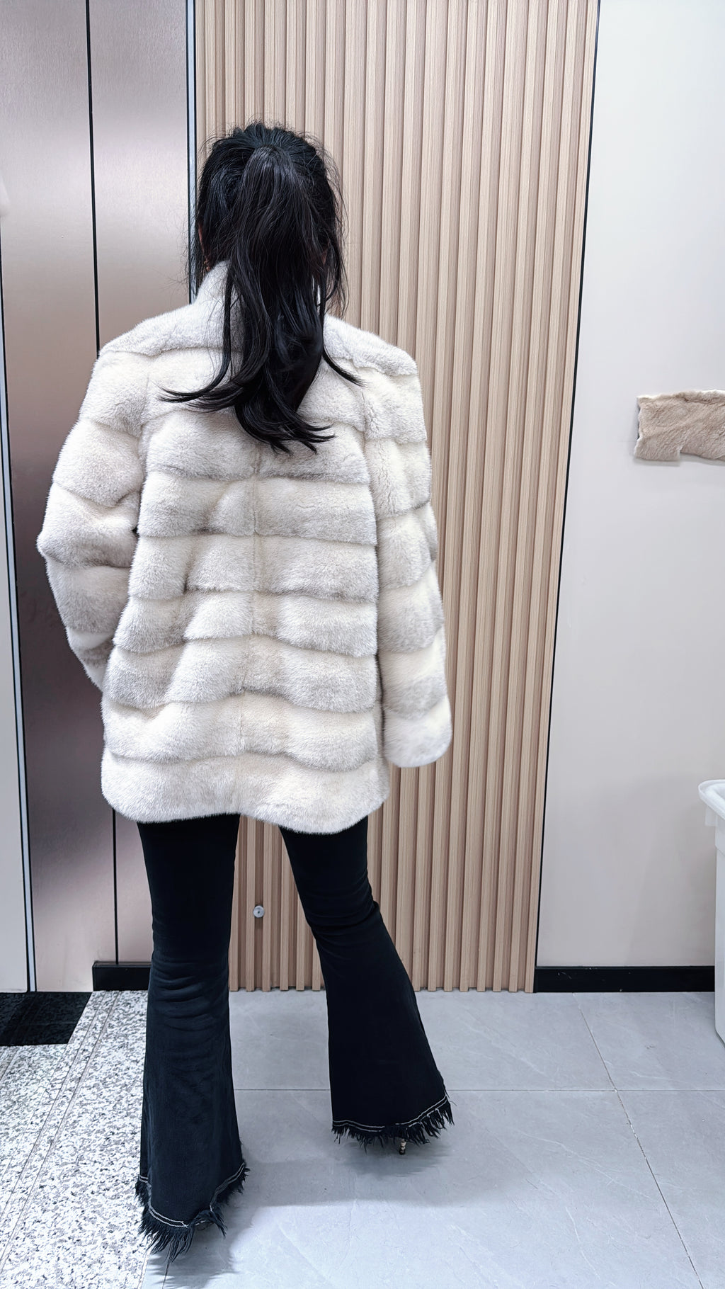 No. 082 White Cross Mink Fur Coat with Stand Collar and Horizontal Design