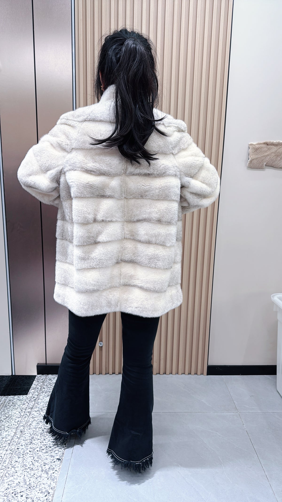 No. 082 White Cross Mink Fur Coat with Stand Collar and Horizontal Design