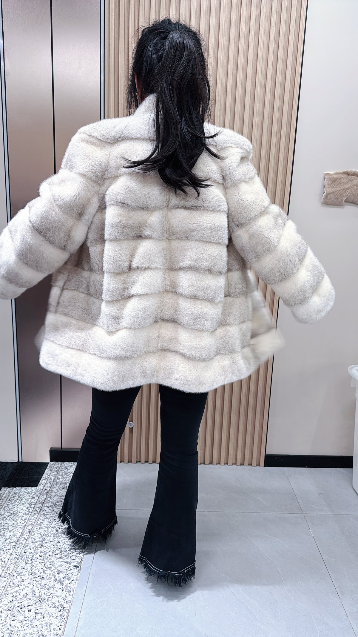No. 082 White Cross Mink Fur Coat with Stand Collar and Horizontal Design