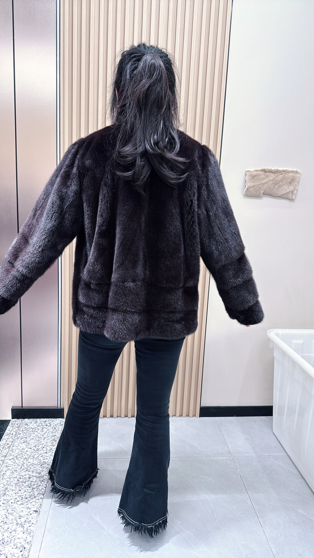 No. 087 Dark Brown Stand-Collar Mink Fur Coat