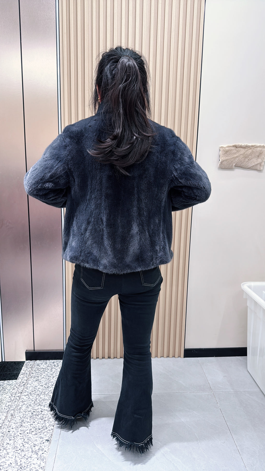 No. 072 Dark grey mink fur coat featuring a stand collar and zip closure.