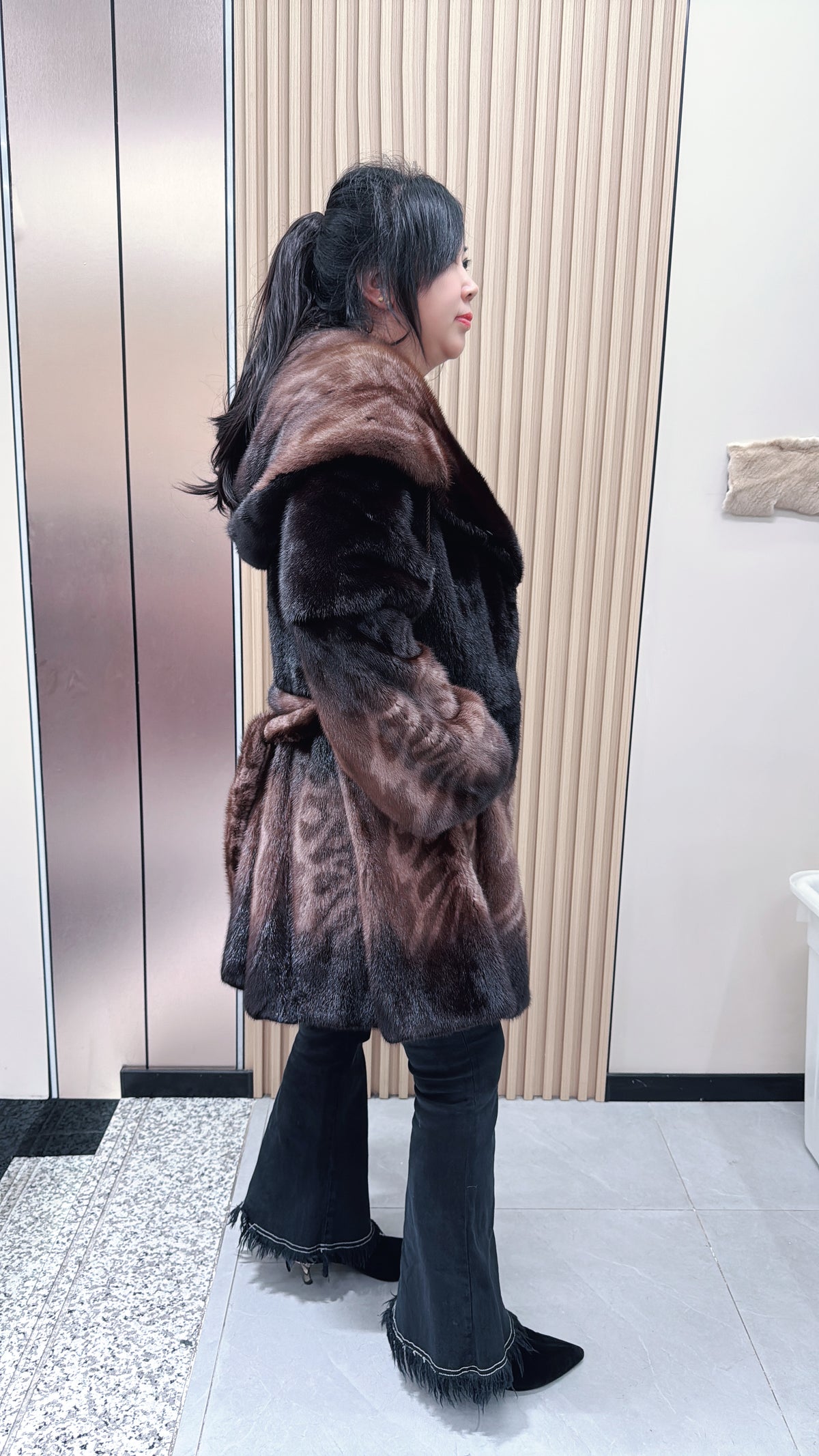 No. 092 Dark Brown Ombré Print Mink Fur Coat (with Shawl Collar)