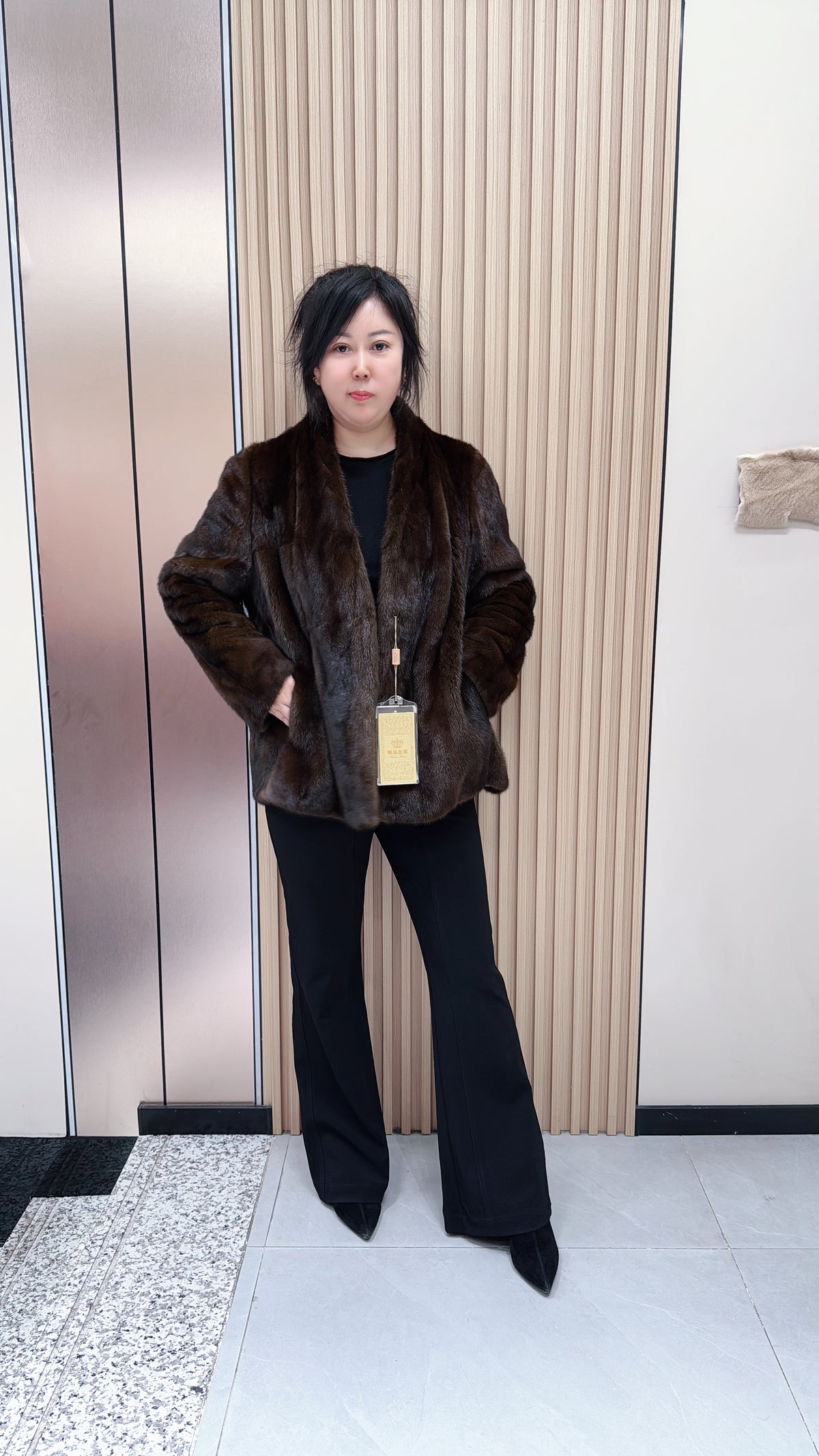 No. 103 Dark Brown V-Neck Mink Fur Coat