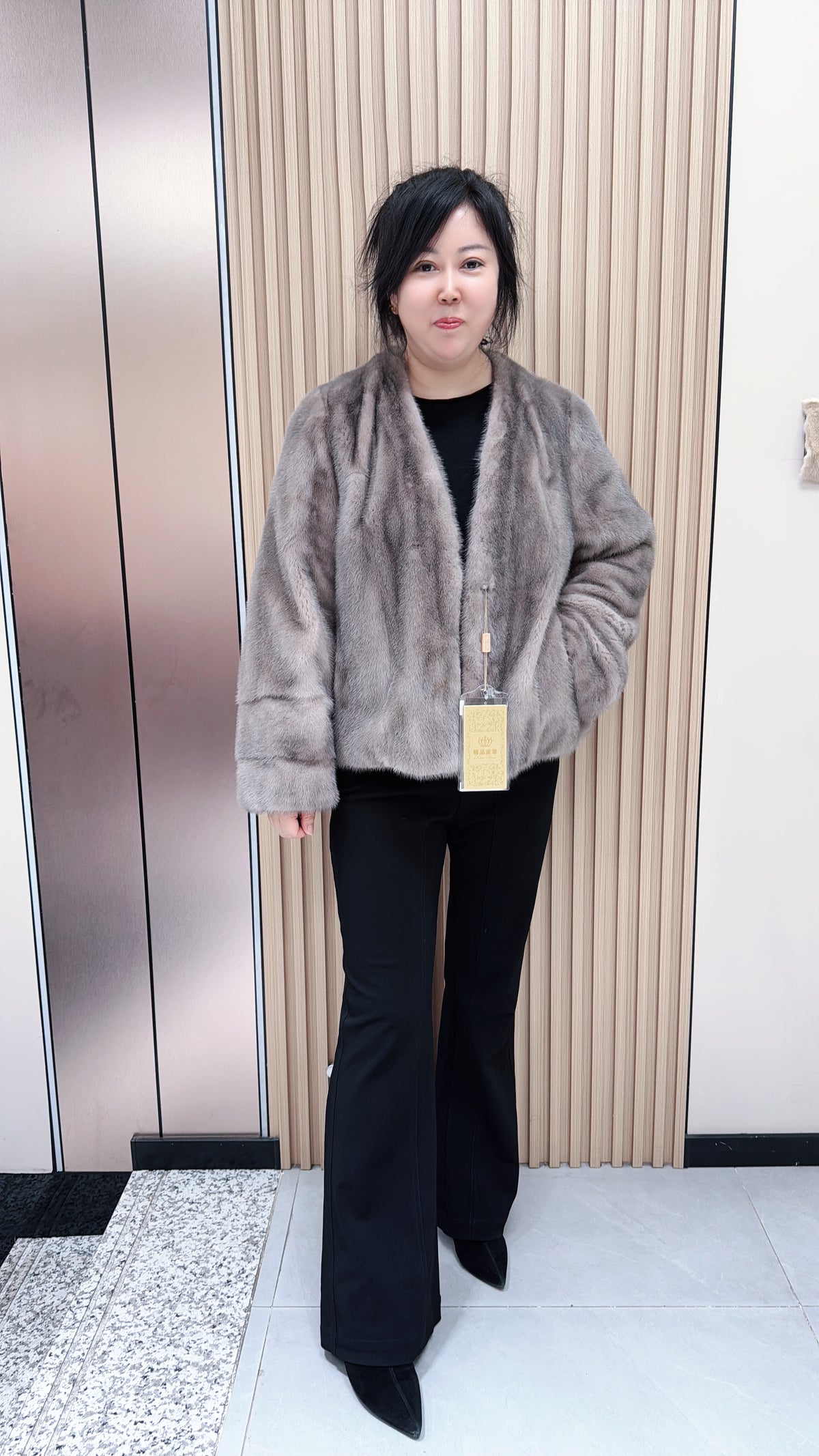 No. 105 Grey V-neck mink fur coat