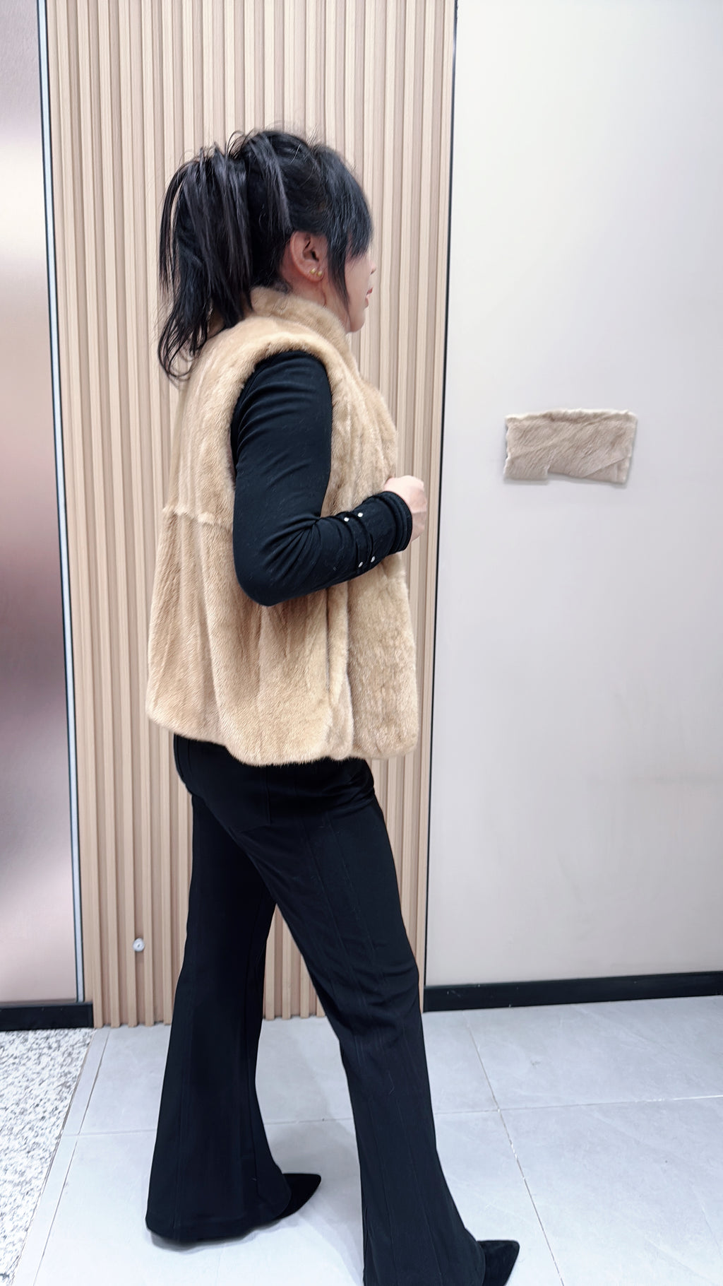 No. 109 Light Brown Stand-Collar Mink Fur Vest
