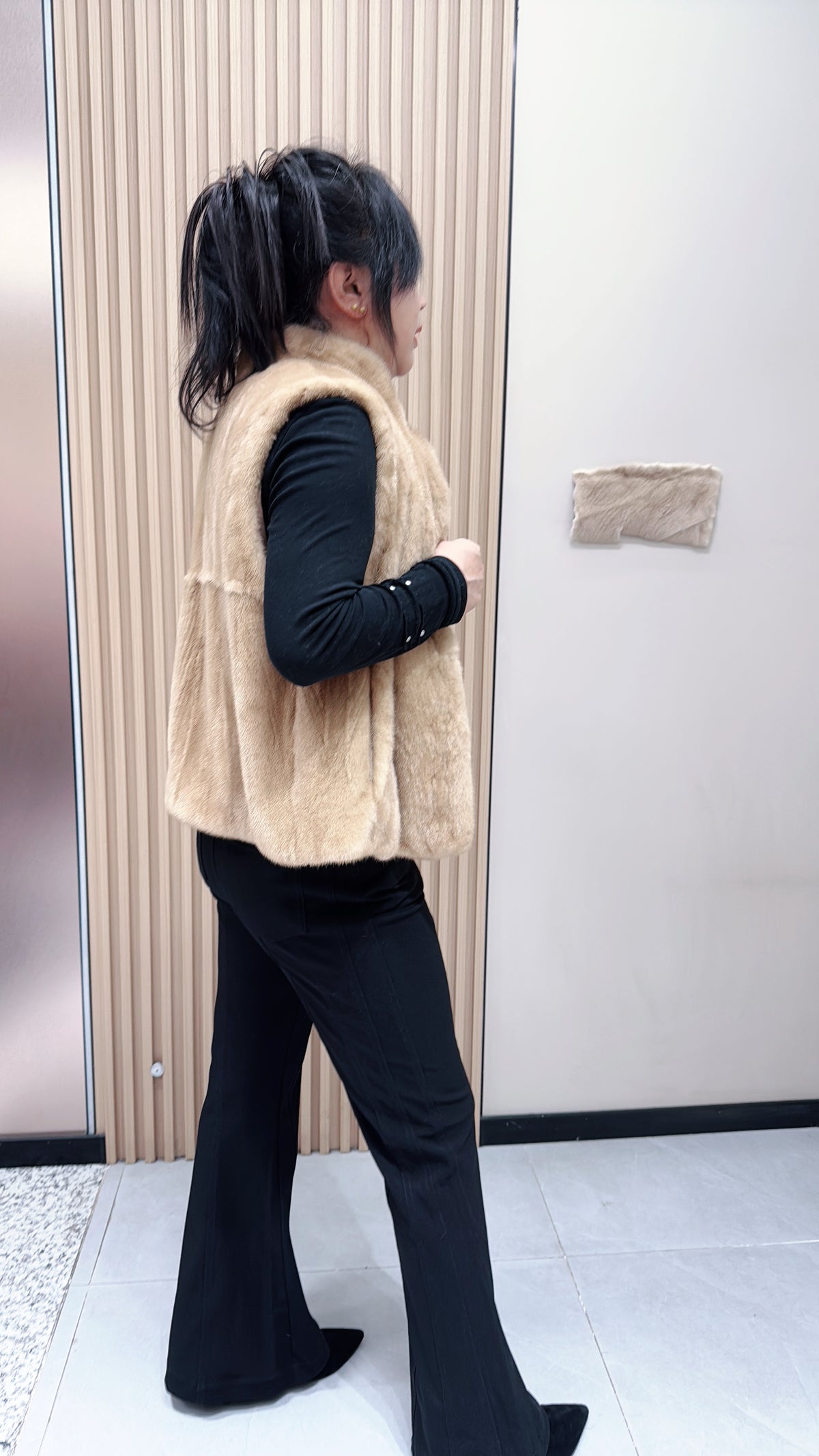 No. 109 Light Brown Stand-Collar Mink Fur Vest