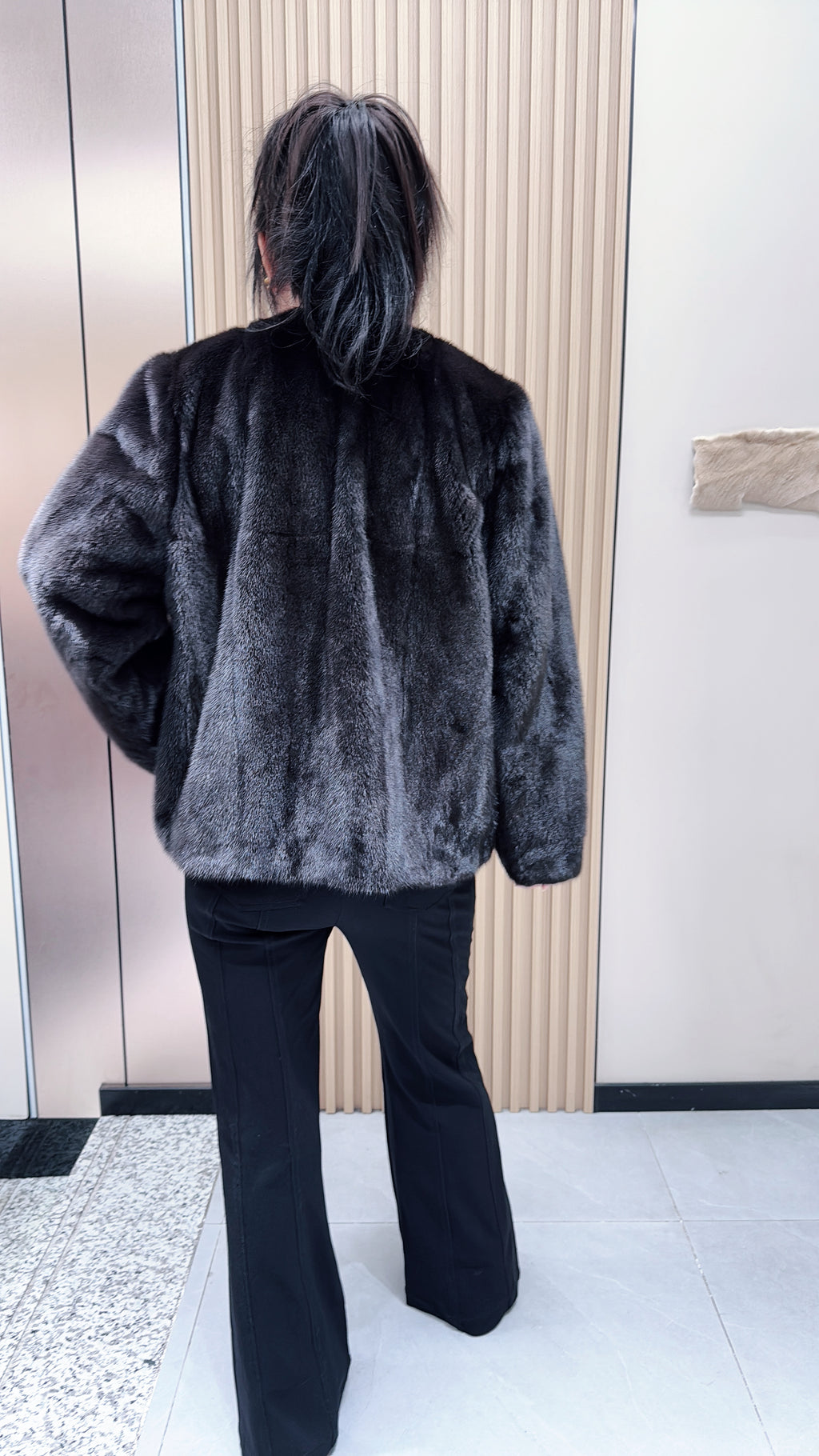 No. 138 Dark Brown V-Neck Mink Fur Coat