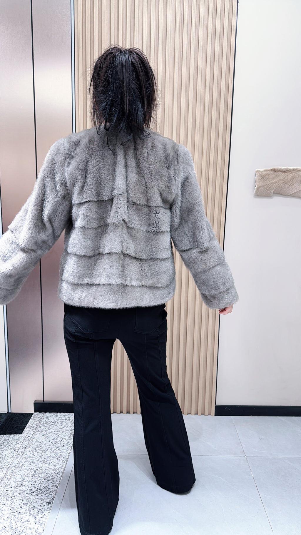 No. 134 Grey V-neck mink fur coat featuring an AB panel design.