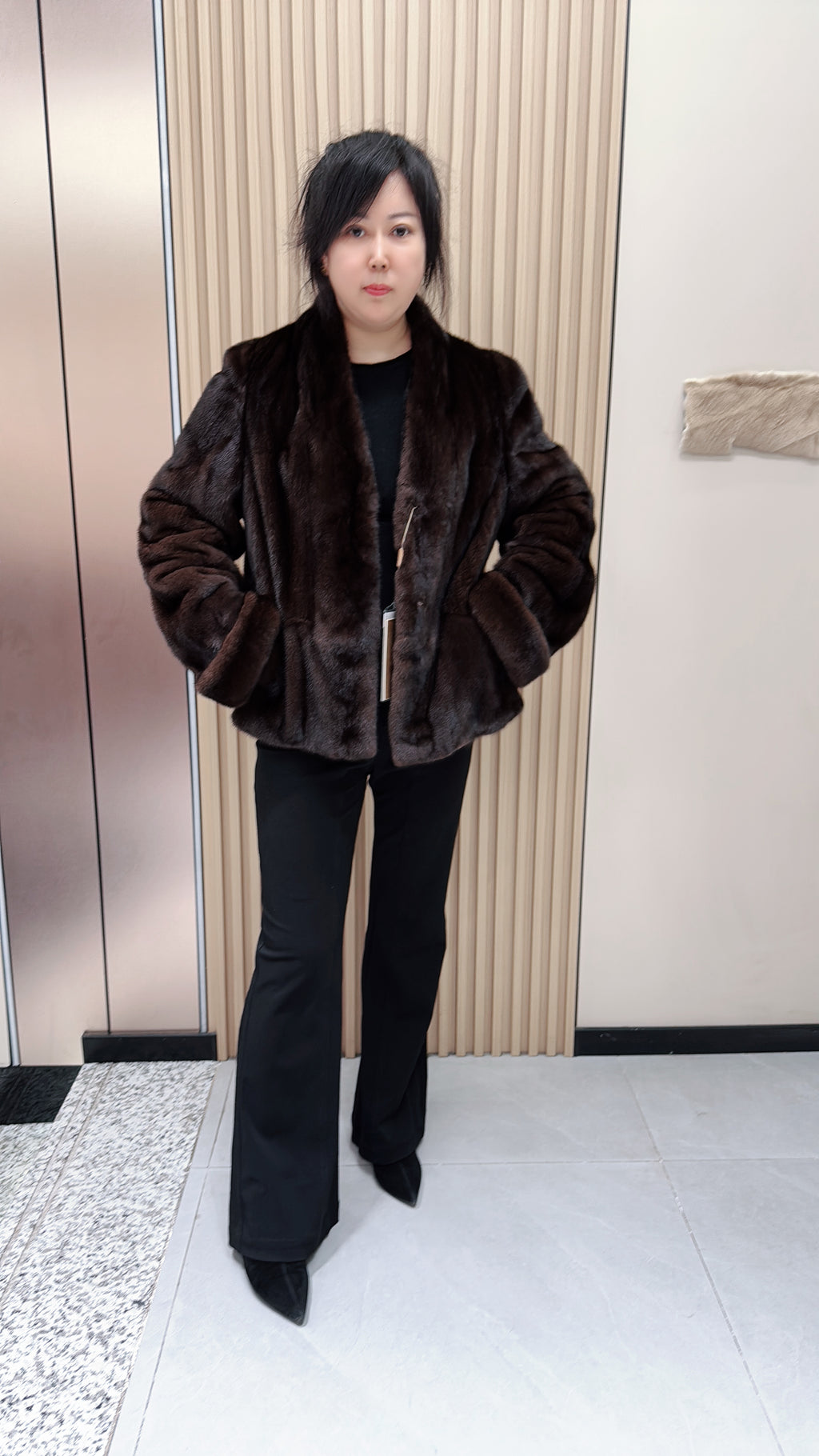 No. 132 Dark Brown V-Neck Mink Fur Coat (with Cuffed Sleeves)