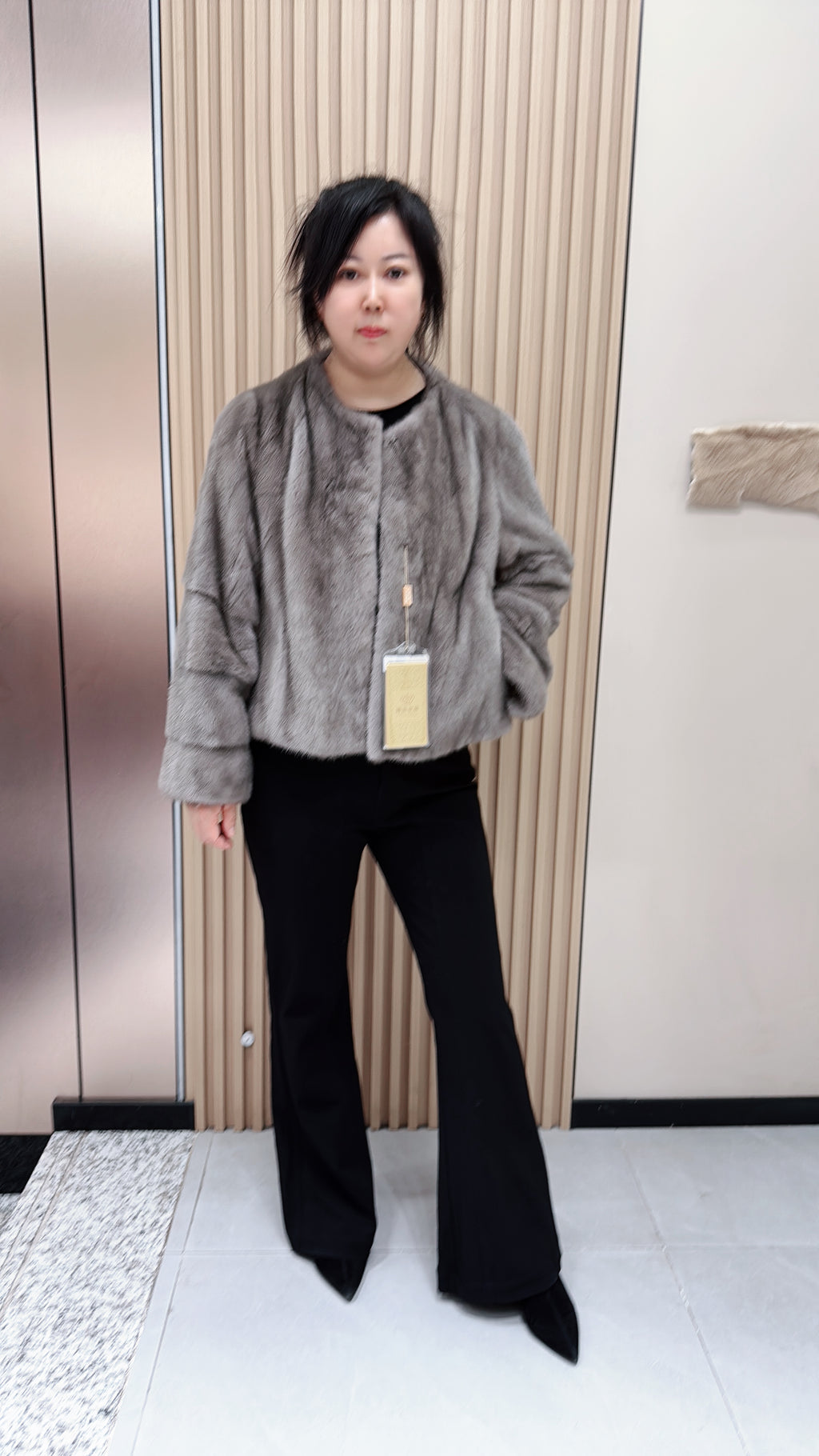 No. 118 Grey Mink Fur Coat with Collarless Neckline