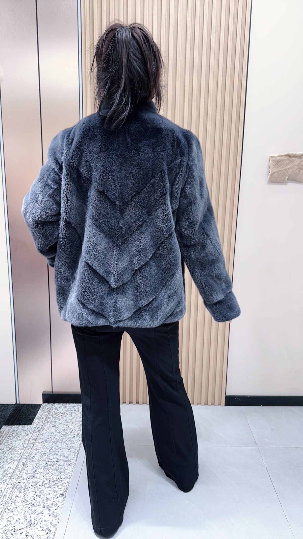 No. 117 Dark grey stand-collar mink fur coat featuring an AB panel design.