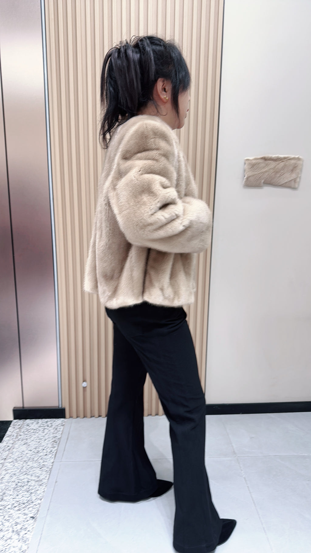 No. 115 Deep Beige V-Neck Mink Fur Coat